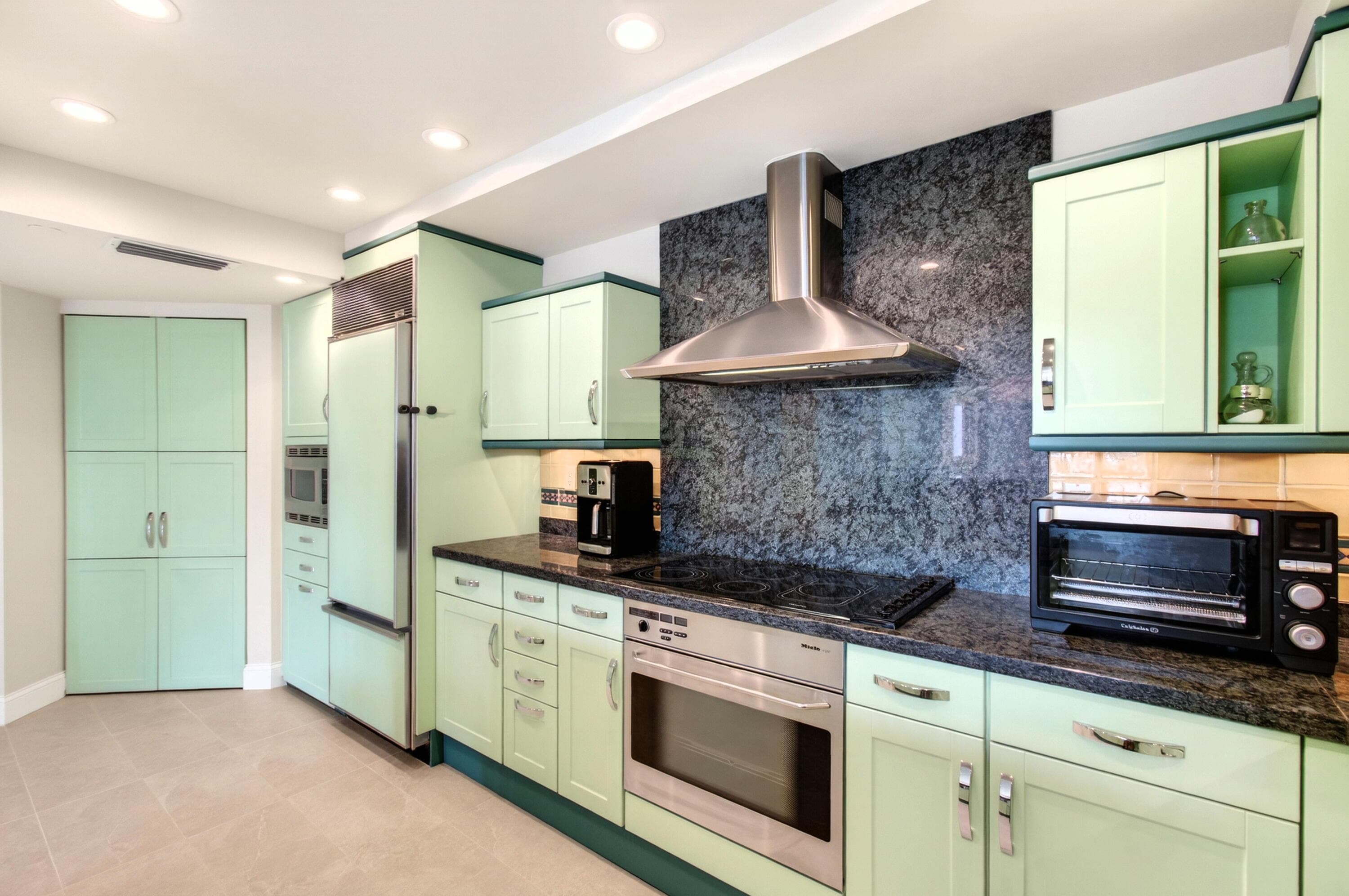 140 SE 5th Avenue 448, Boca Raton, FL 33432 12