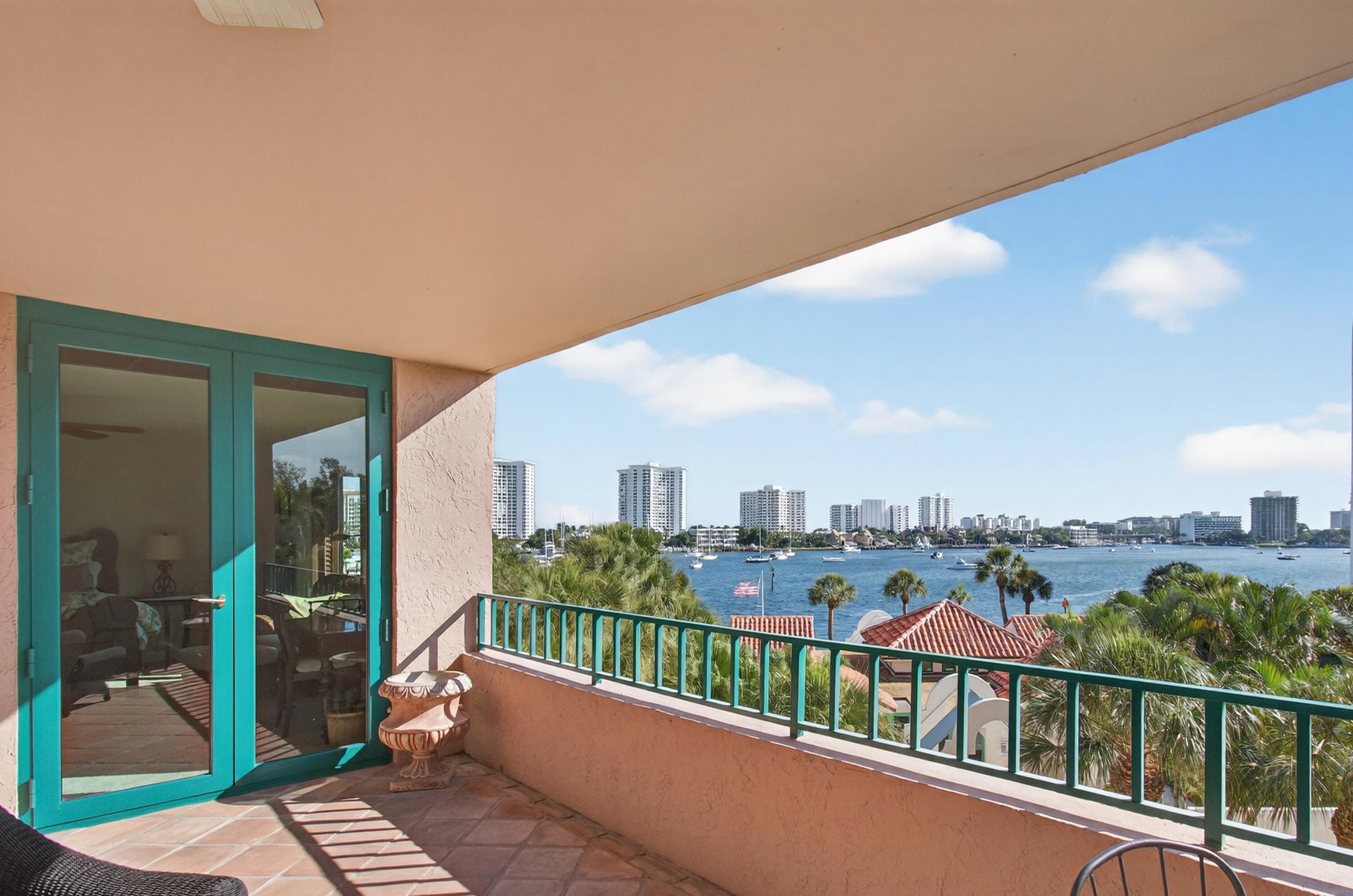 140 SE 5th Avenue 448, Boca Raton, FL 33432 26