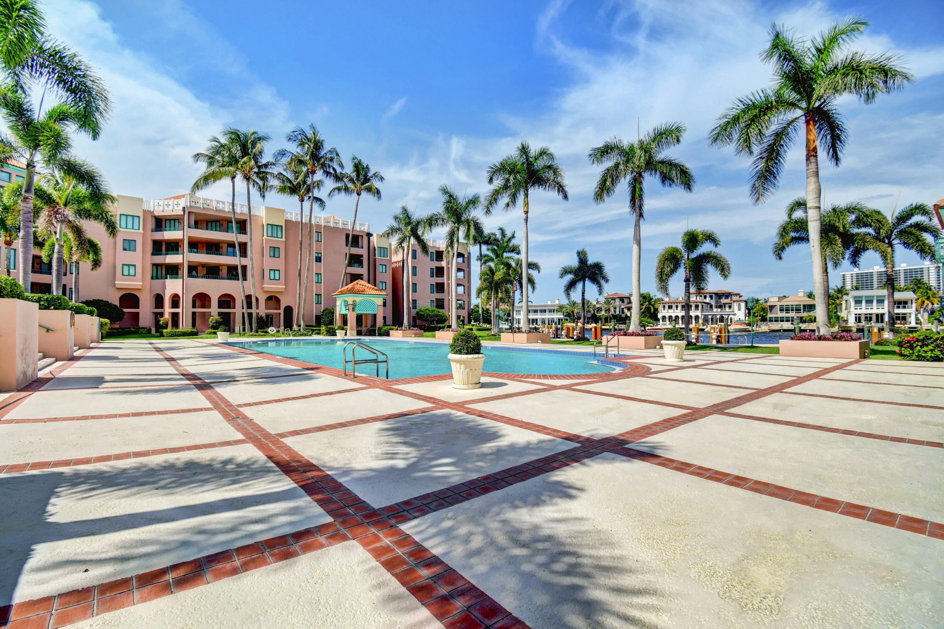 140 SE 5th Avenue 448, Boca Raton, FL 33432 32