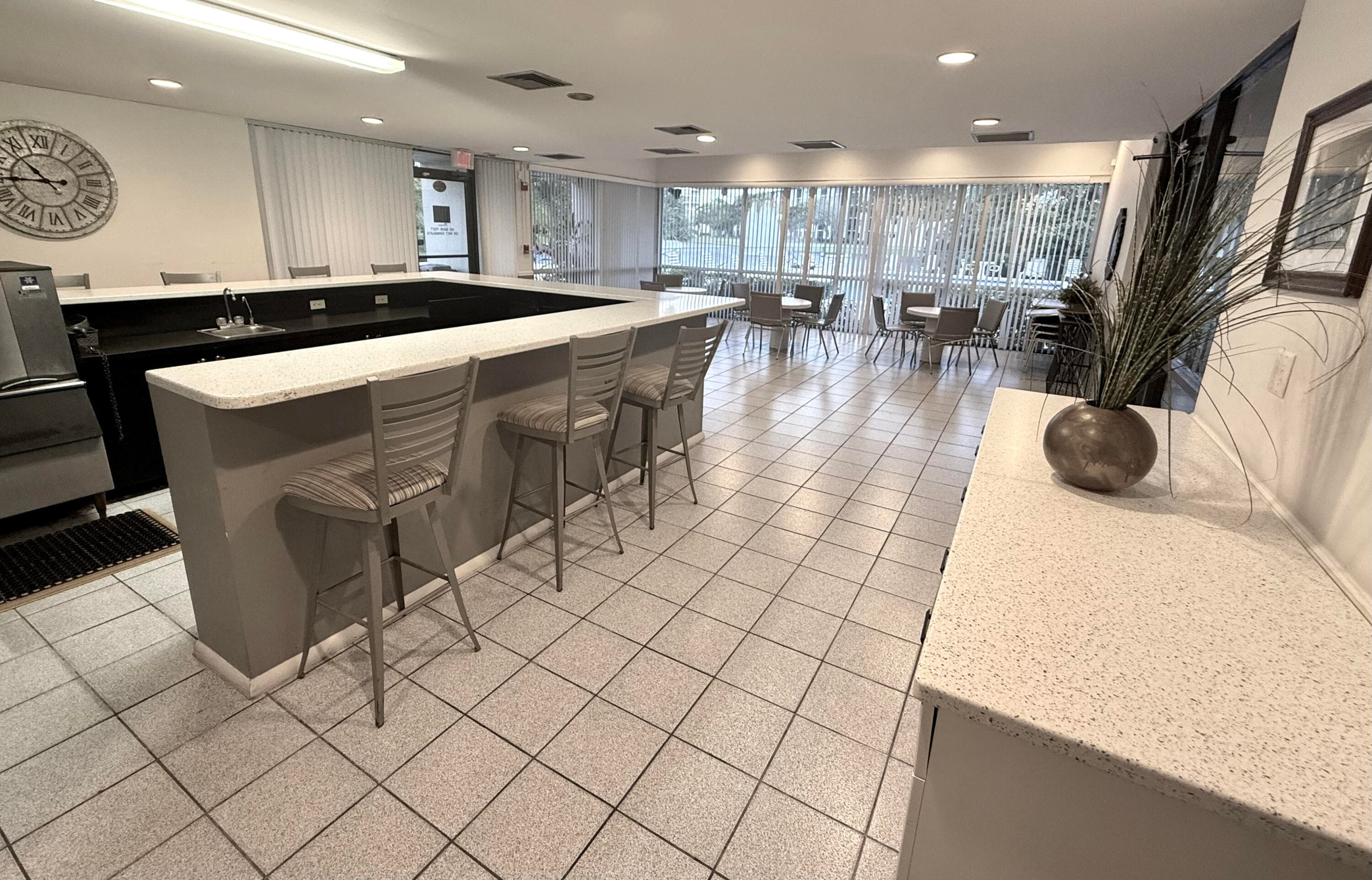 2202 S Cypress Bend Drive 101, Pompano Beach, FL 33069 34