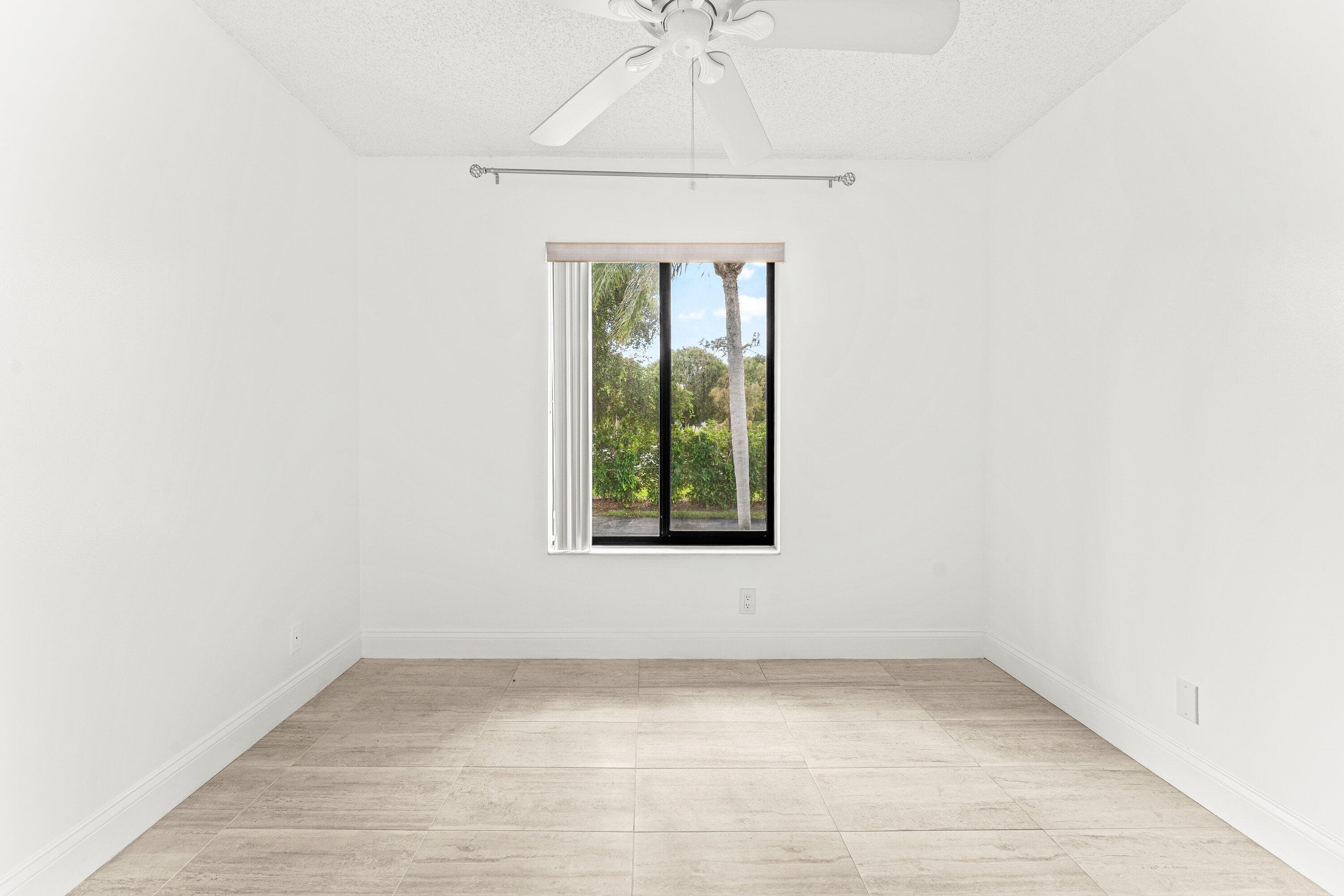 1117 Green Pine Boulevard D2, West Palm Beach, FL 33409 10