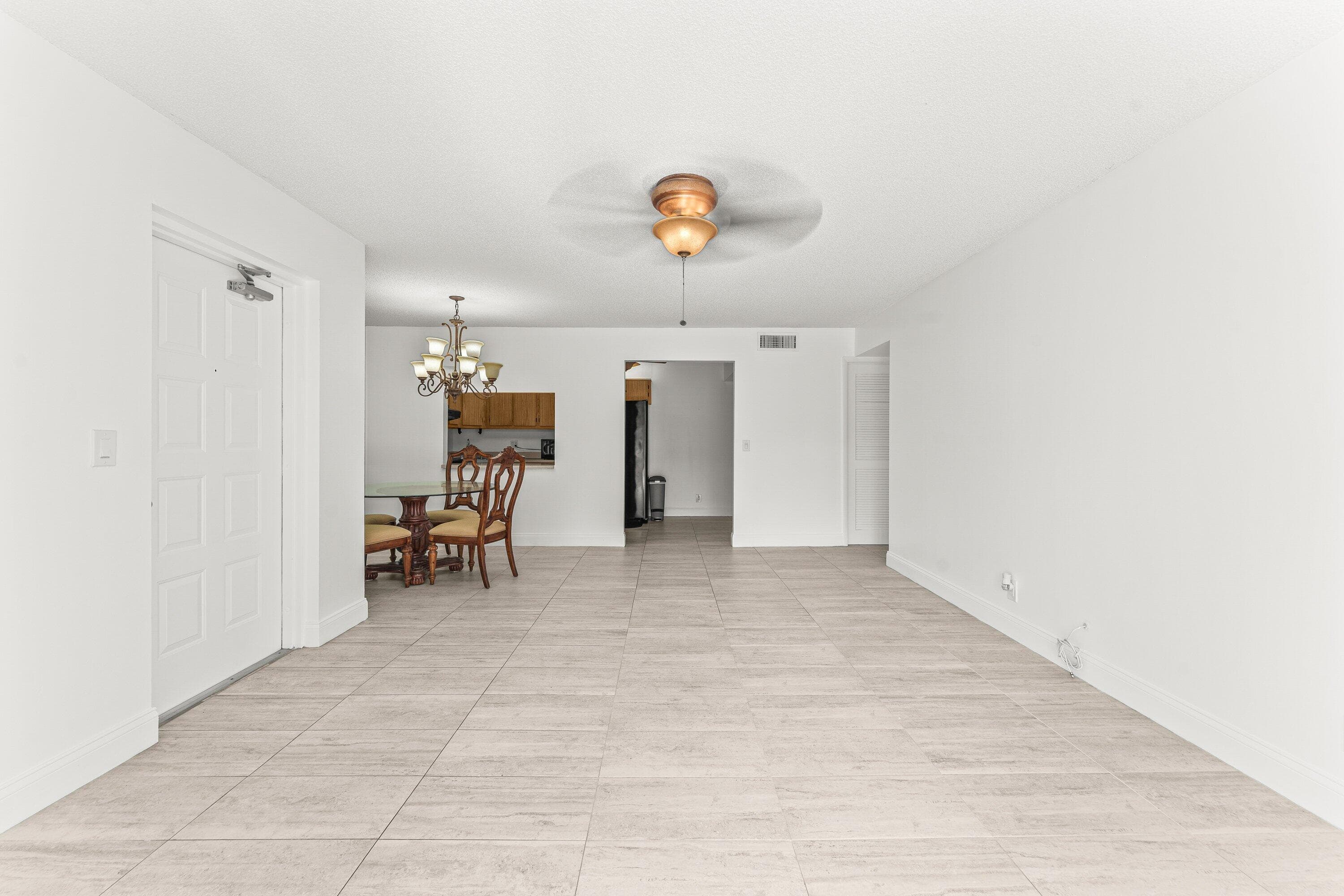 1117 Green Pine Boulevard D2, West Palm Beach, FL 33409 8