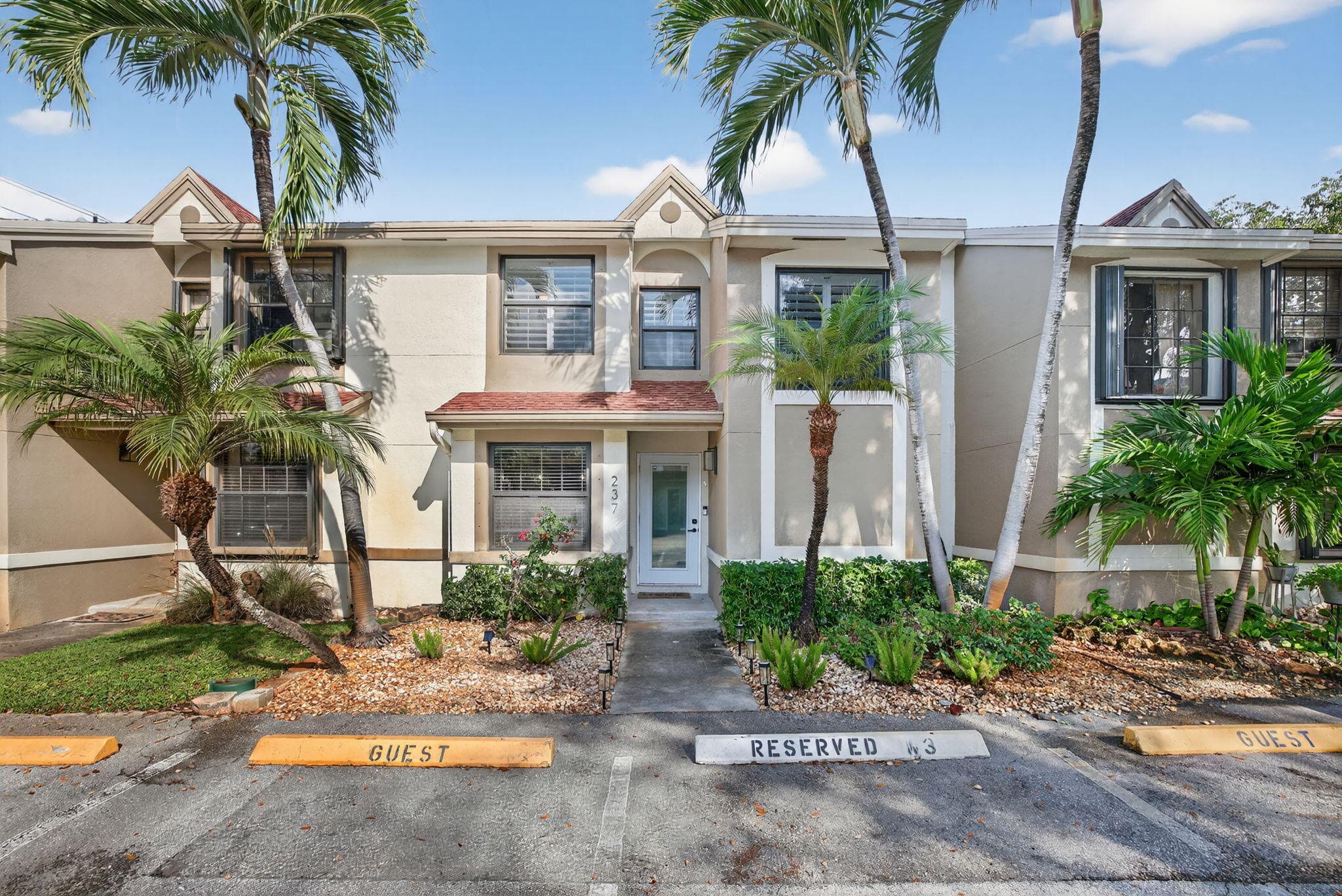 237 City View Drive 237, Fort Lauderdale, FL 33311
