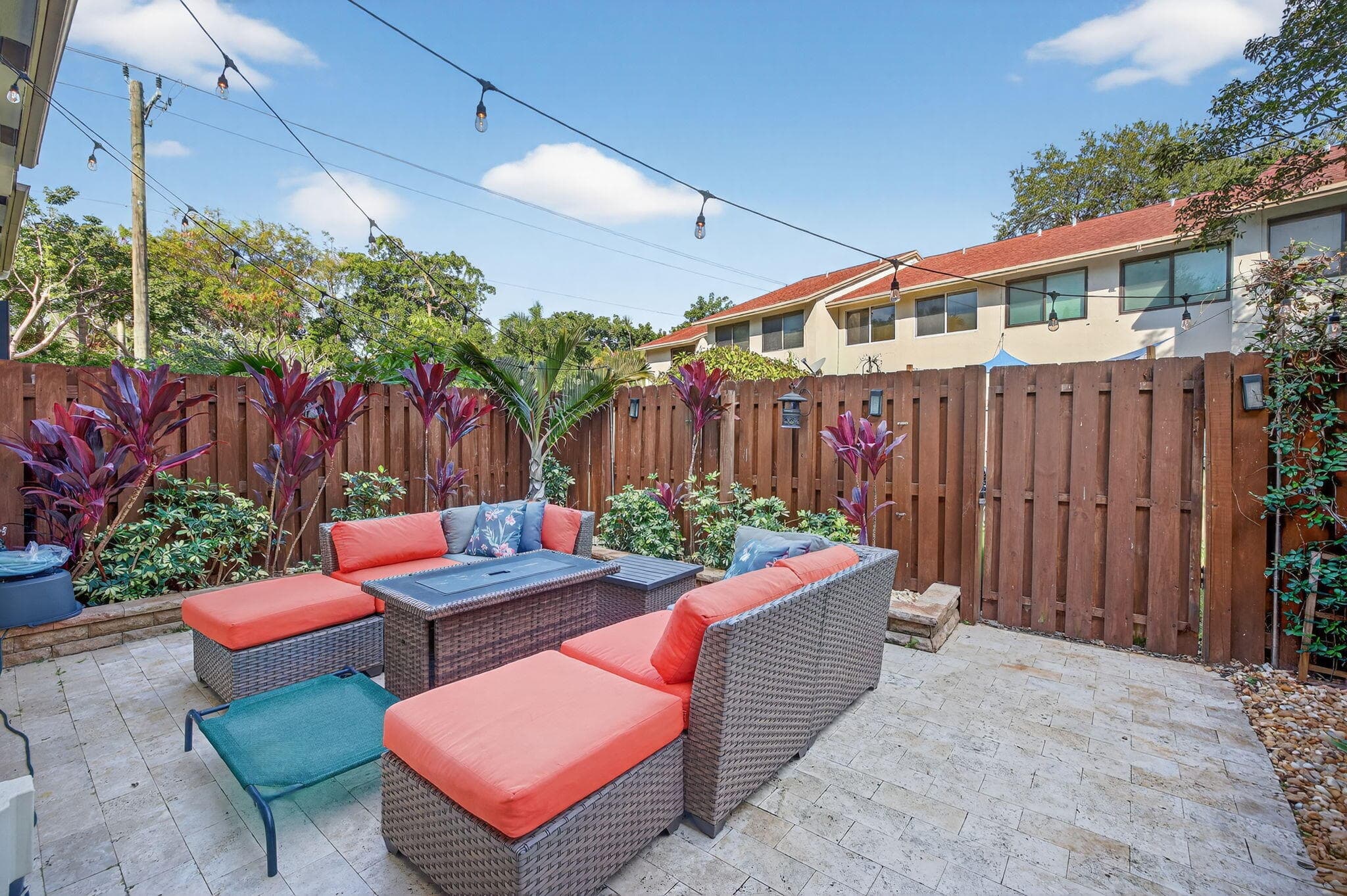237 City View Drive 237, Fort Lauderdale, FL 33311 18