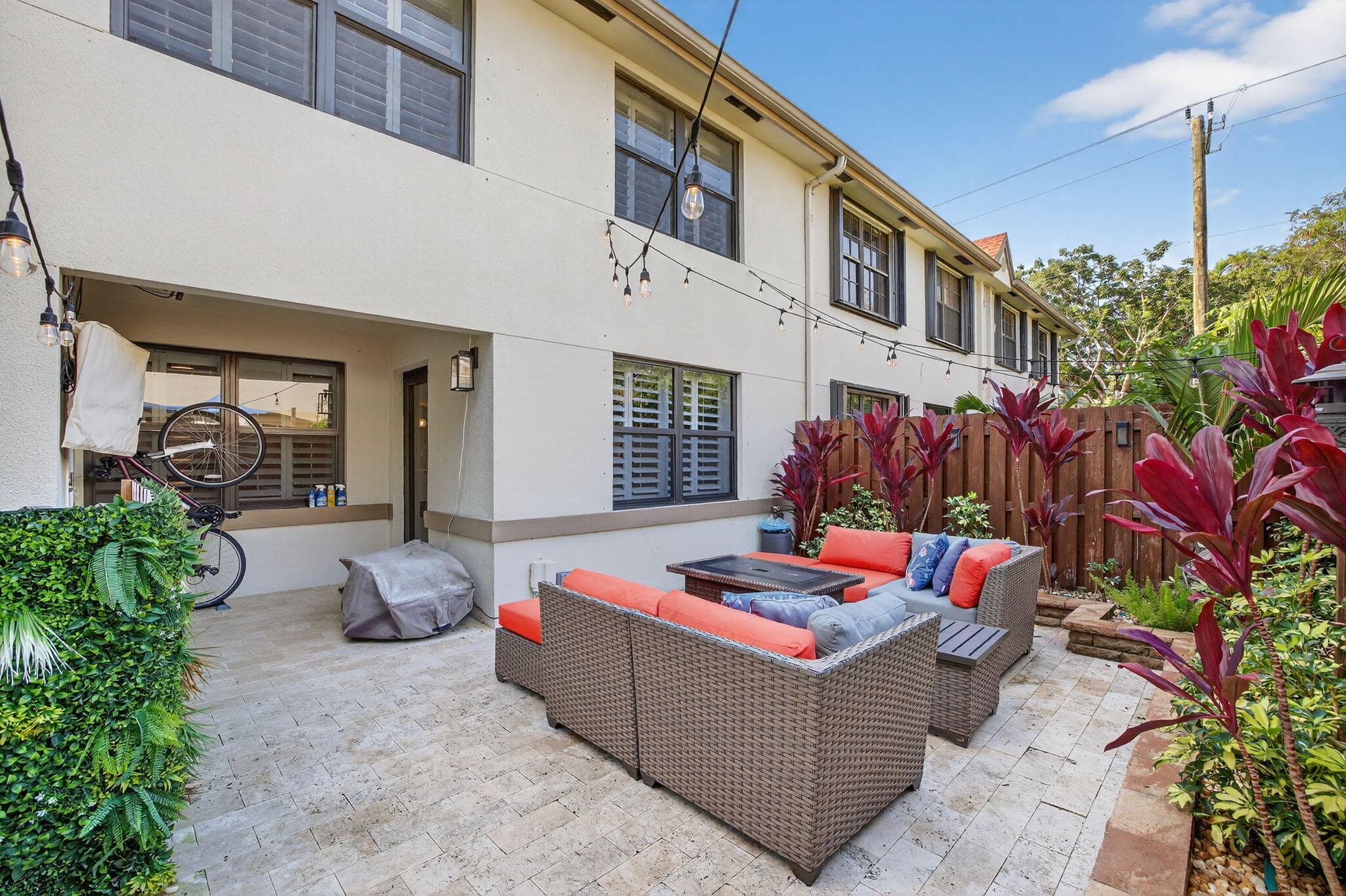 237 City View Drive 237, Fort Lauderdale, FL 33311 19
