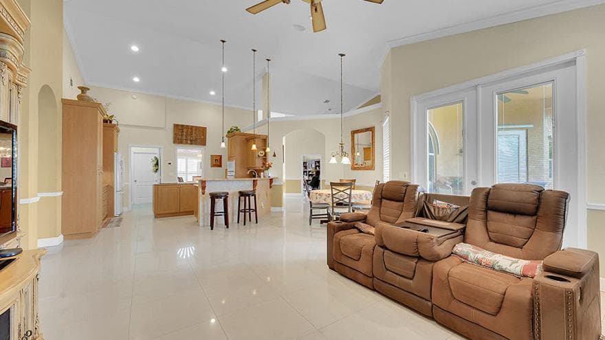 5909 NW Bayou Court, Port St. Lucie, FL 34986 7