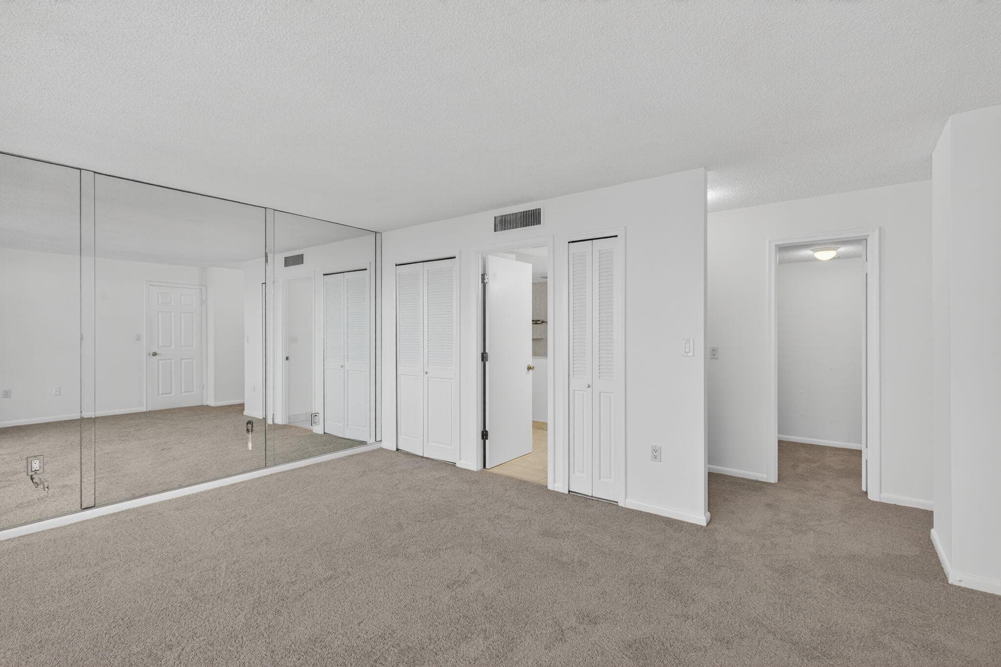 4200 N Ocean Drive 2-1606, Riviera Beach, FL 33404 15
