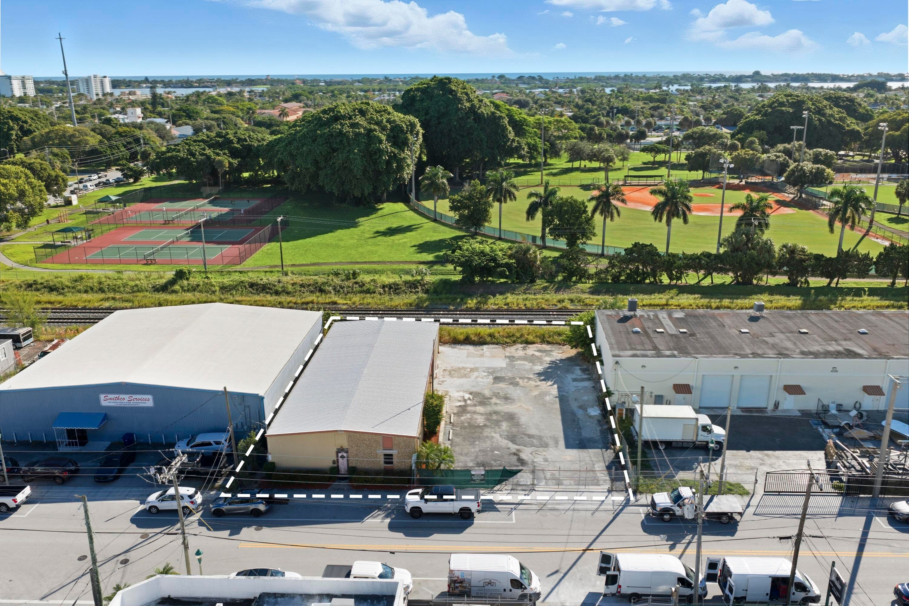 4504 Georgia Avenue, West Palm Beach, FL 33405 2