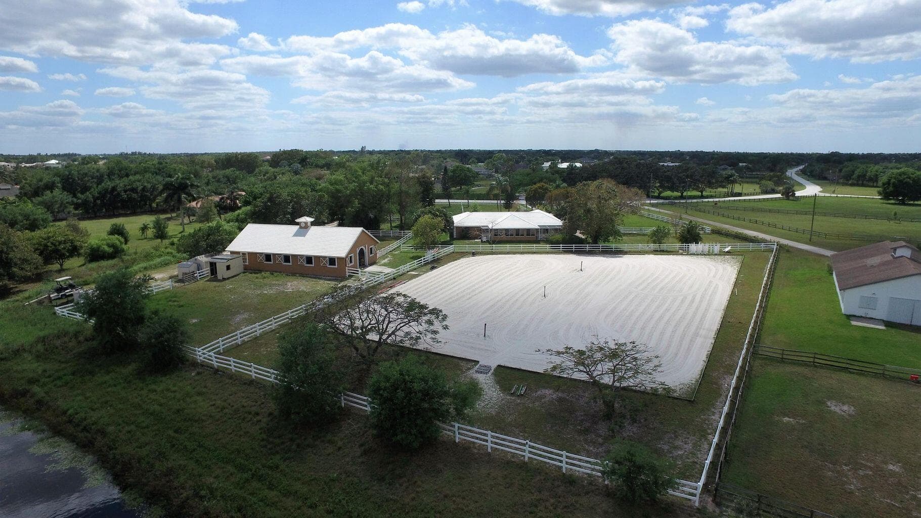 2792 Appaloosa Trail Barn, Wellington, FL 33414