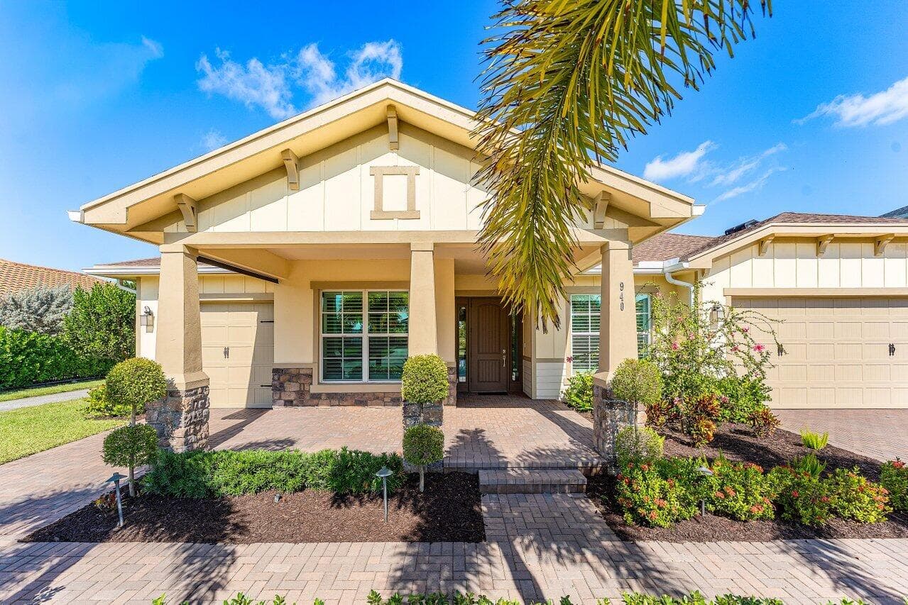 940 Hookline Circle, Loxahatchee, FL 33470 3