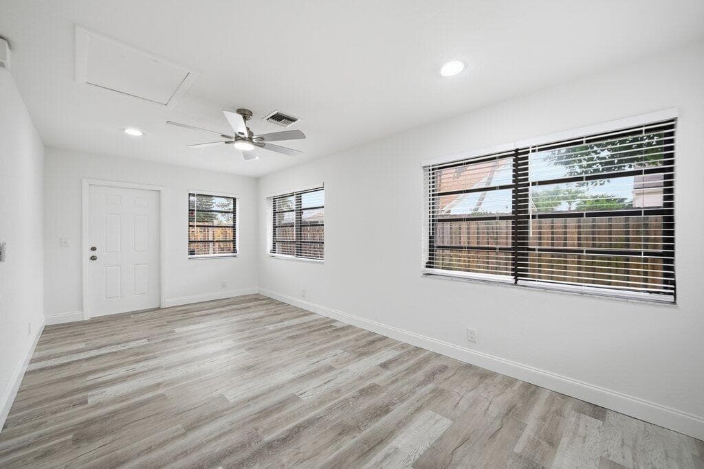 905 NW 22nd Avenue, Delray Beach, FL 33445 27