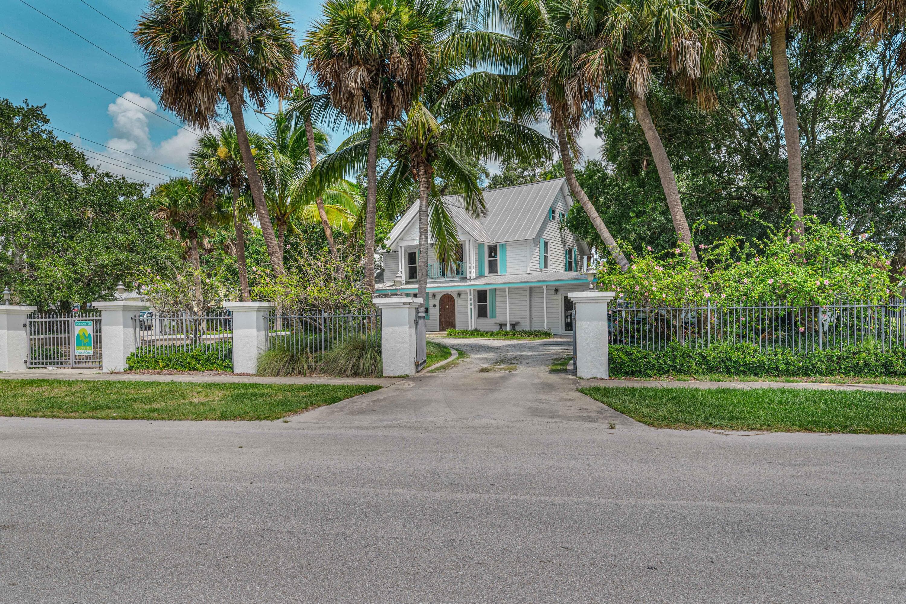 135 Kings Lane, Fort Pierce, FL 34950 53