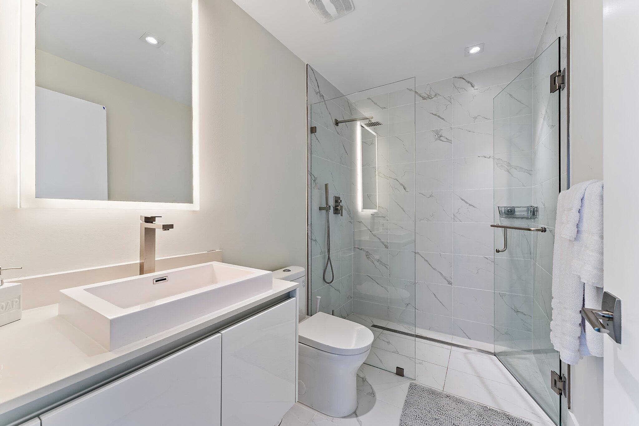 3100 N Ocean Drive 1501, Singer Island, FL 33404 13