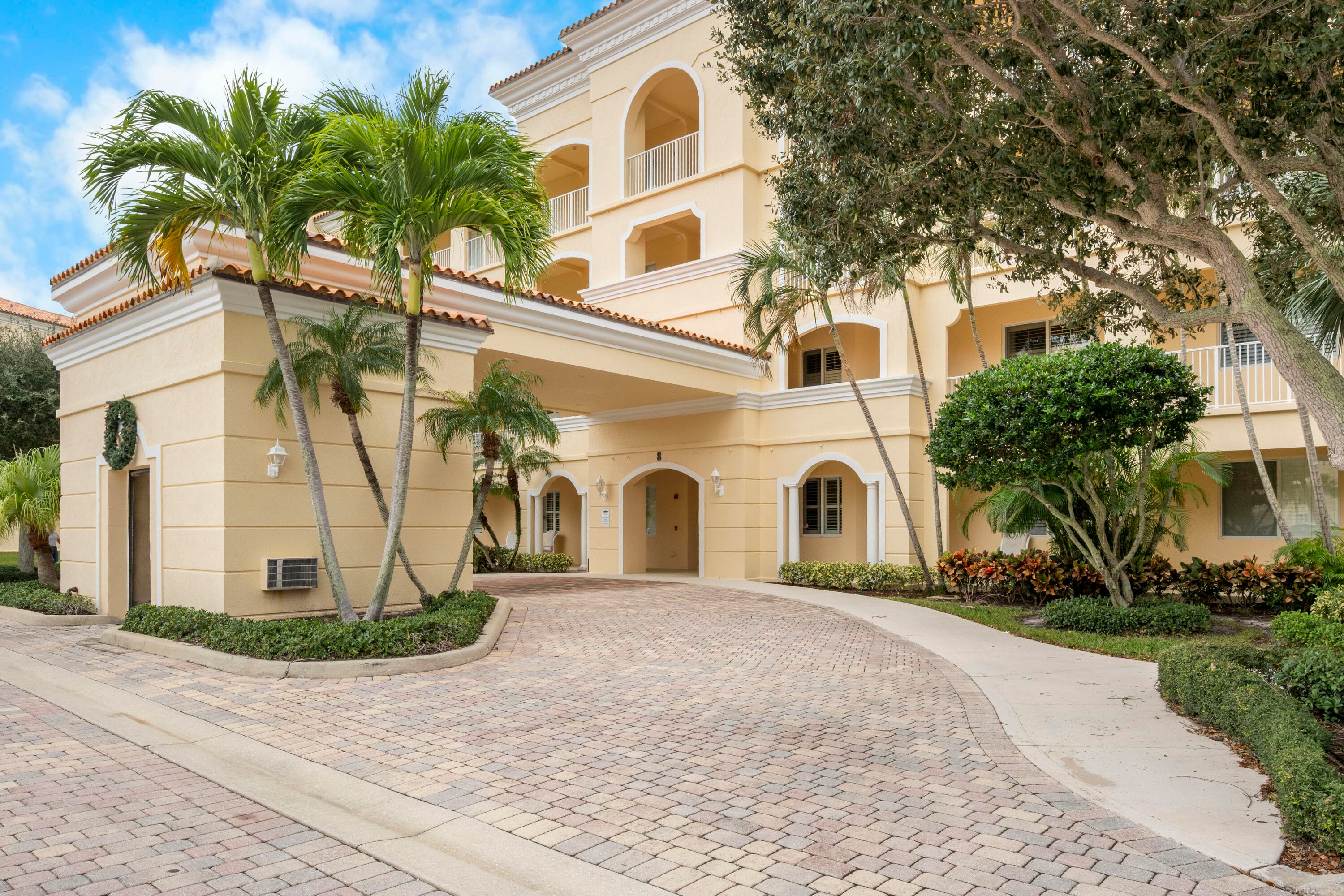 8 Harbour Isle Drive E Ph5, Fort Pierce, FL 34949 8