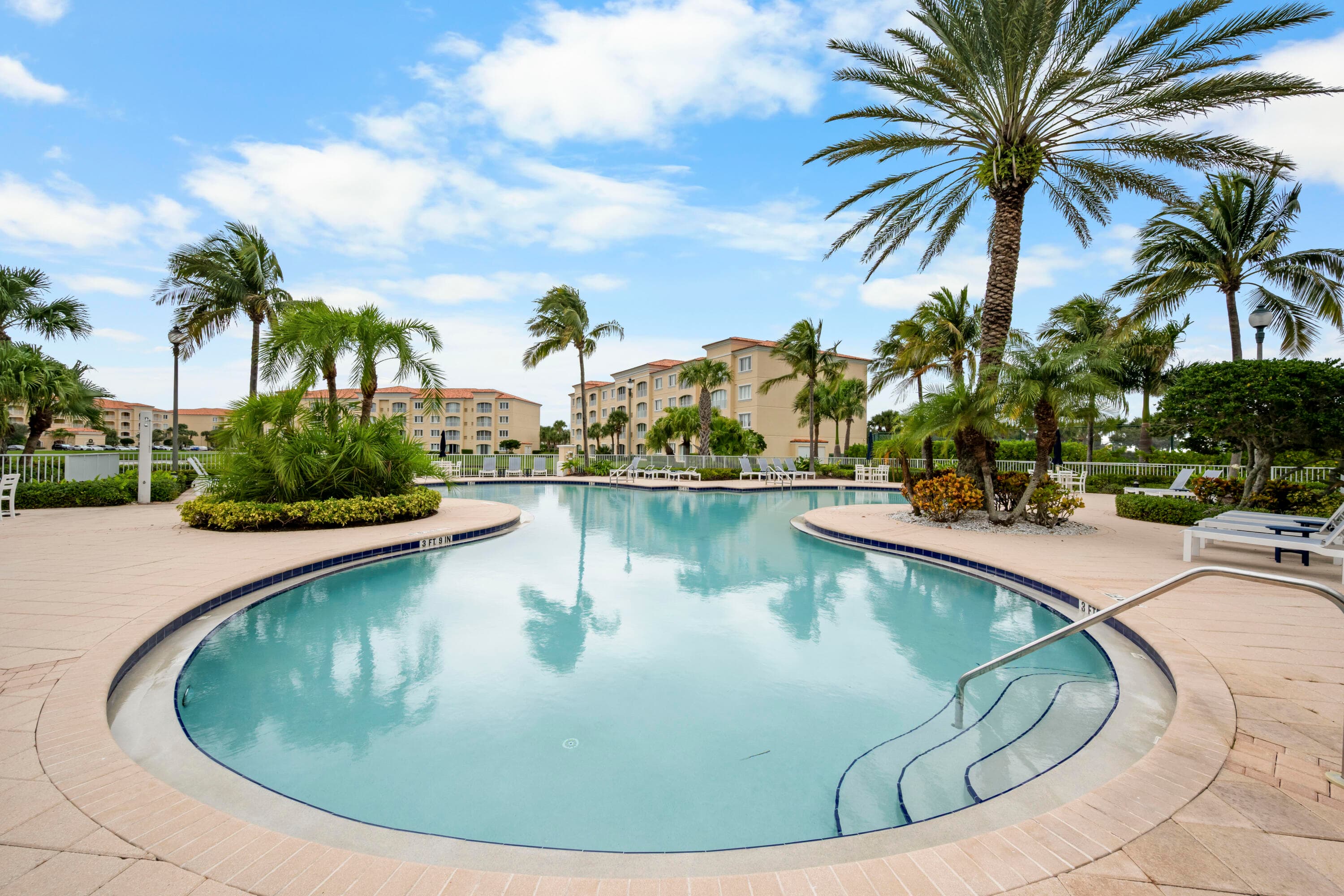 8 Harbour Isle Drive E Ph5, Fort Pierce, FL 34949 29
