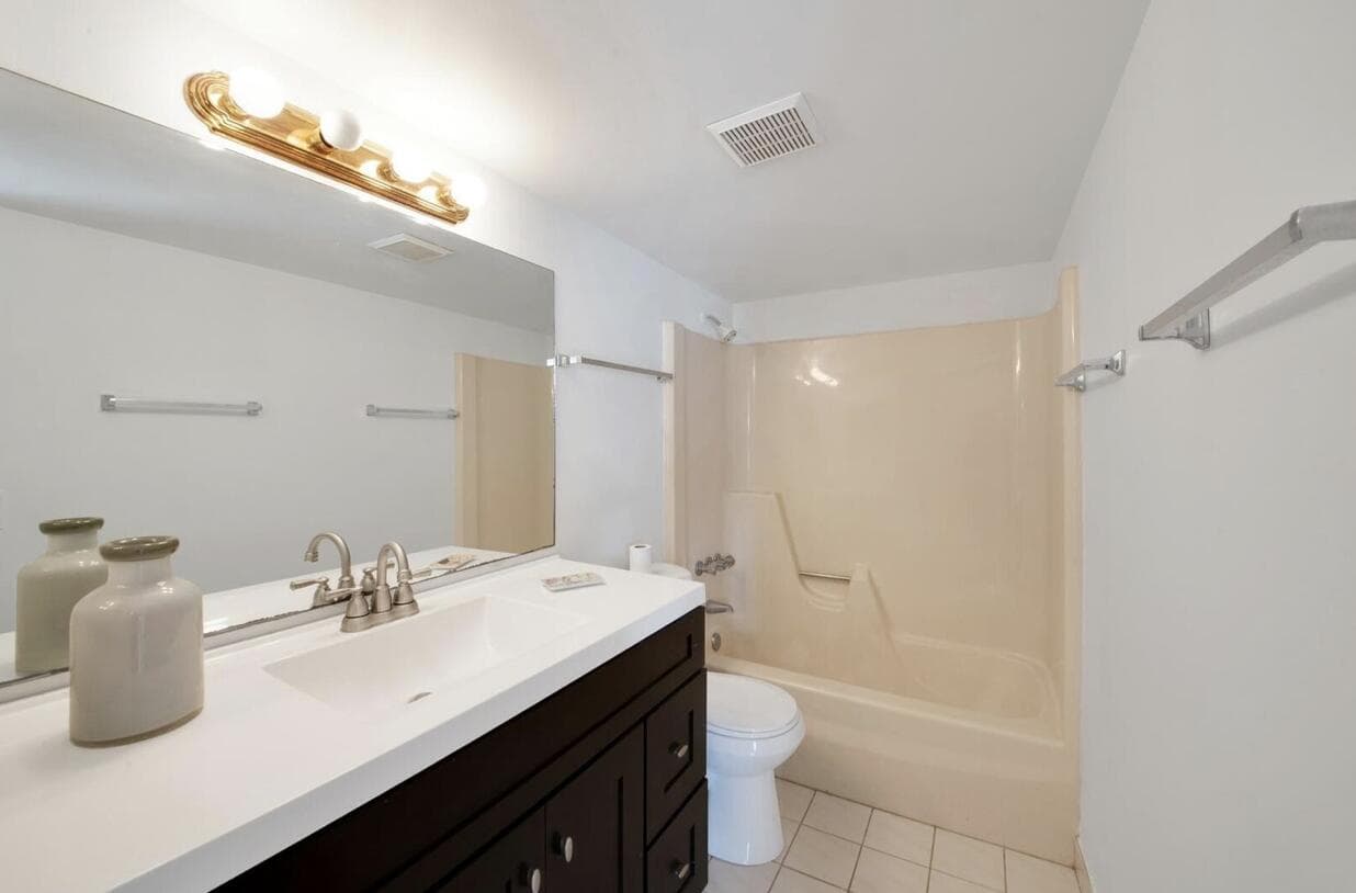 3527 La Palmas Court A-1, Greenacres, FL 33463 5