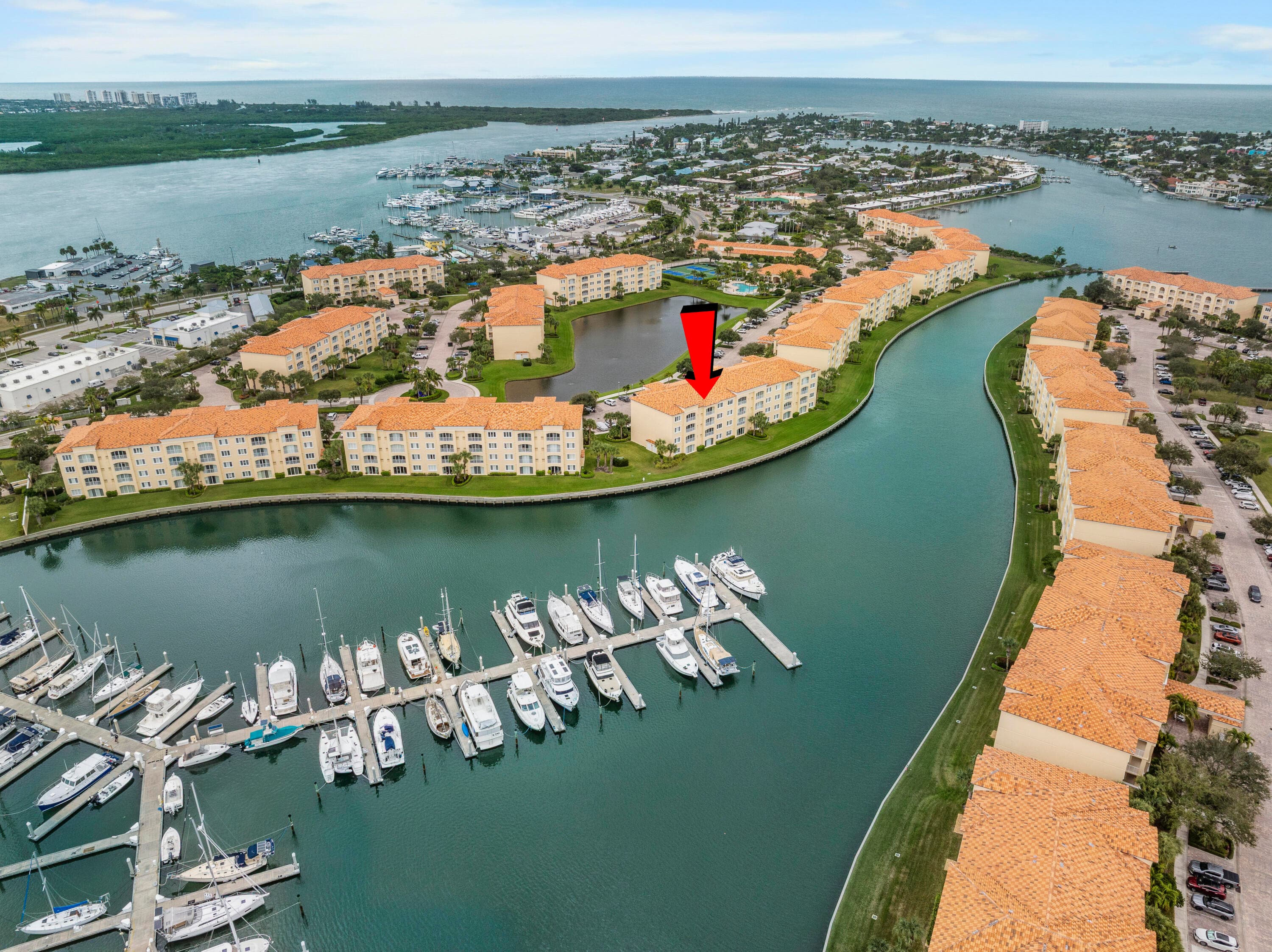8 Harbour Isle Drive E Ph5, Fort Pierce, FL 34949 37