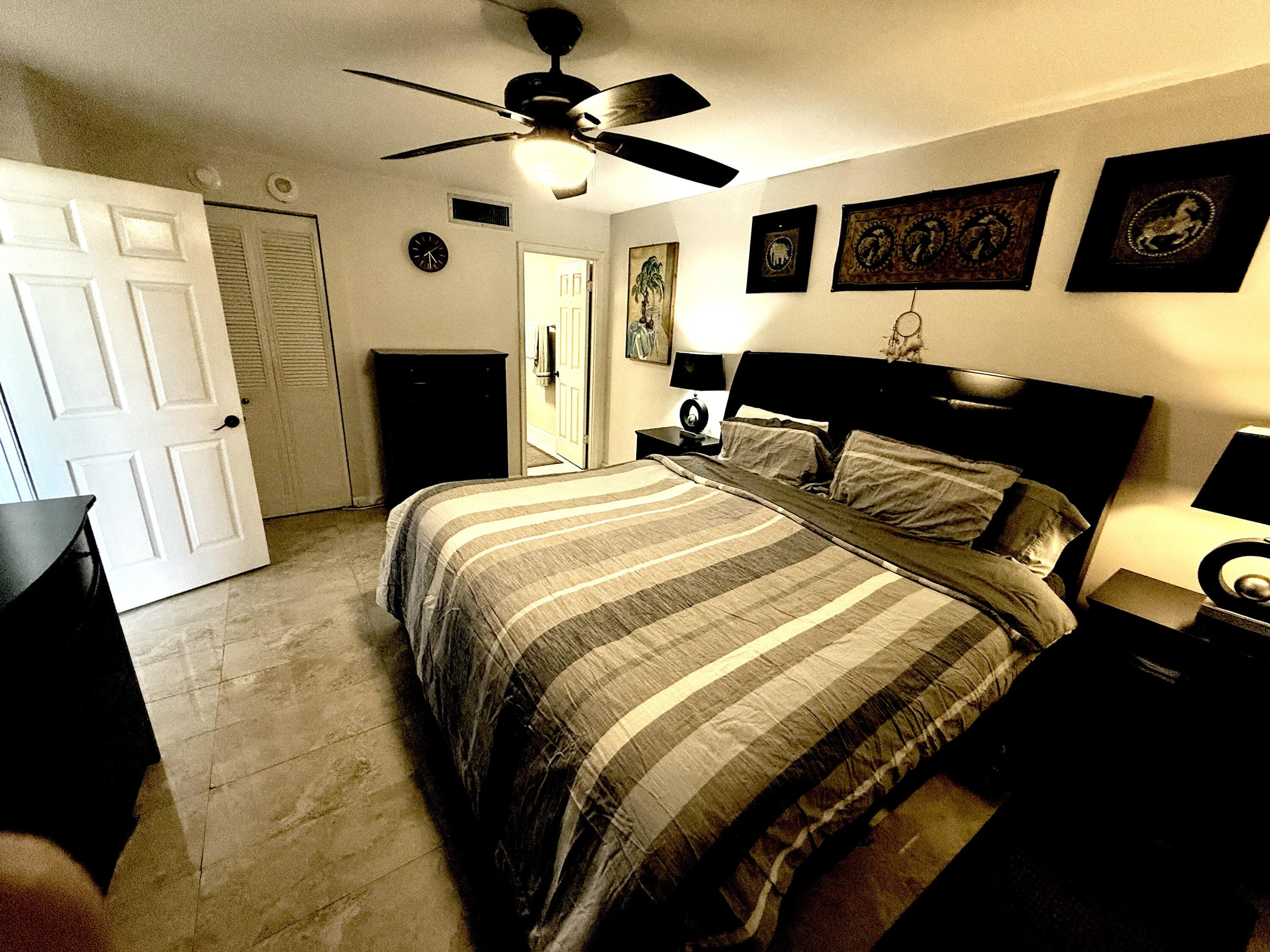 5600 N Flagler Drive 401, West Palm Beach, FL 33407 12