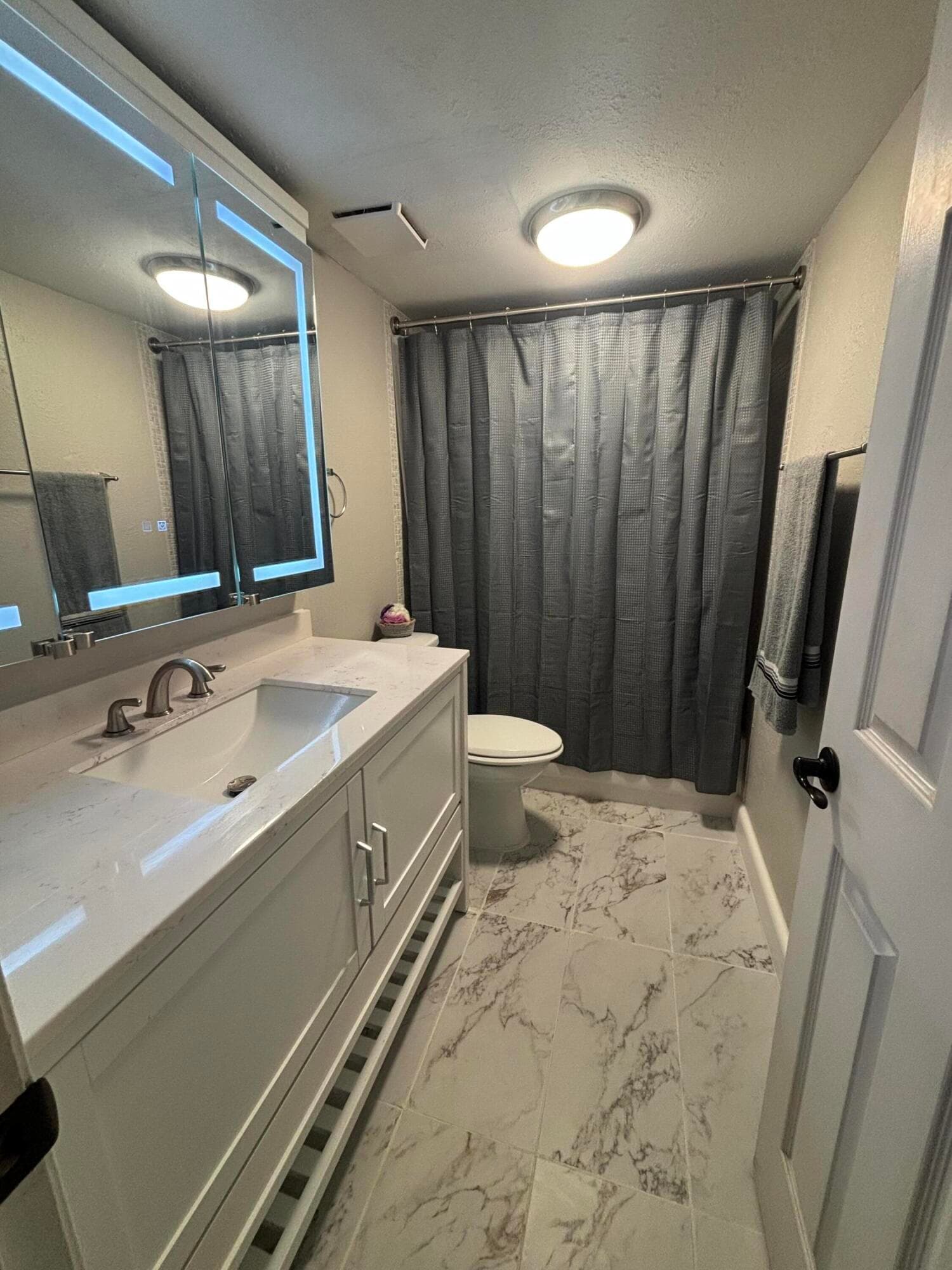 5600 N Flagler Drive 401, West Palm Beach, FL 33407 13