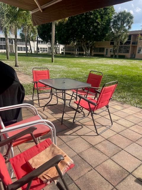 34 Hastings C 34, West Palm Beach, FL 33417 18