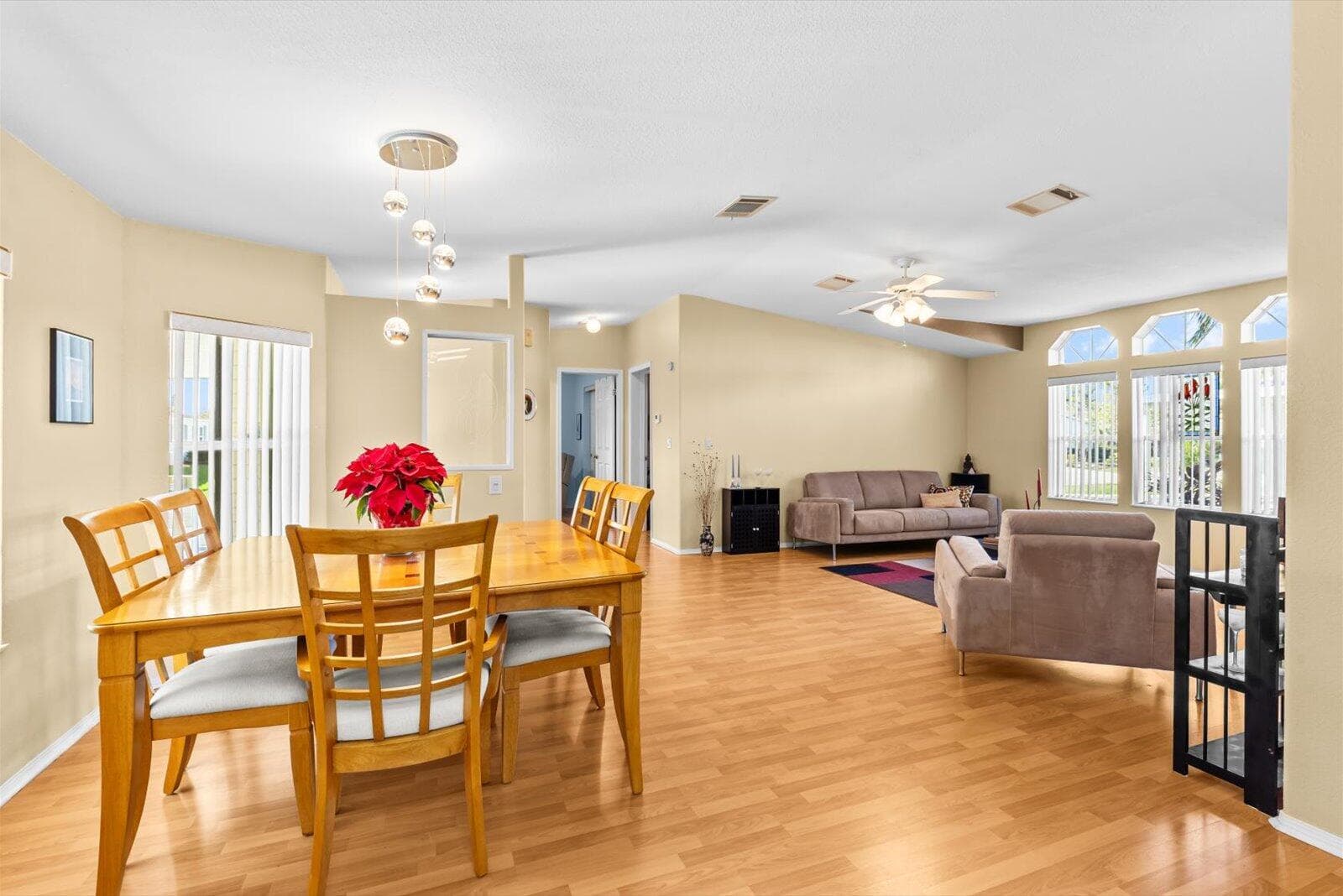 8162 13th Hole Drive, Port St. Lucie, FL 34952 9