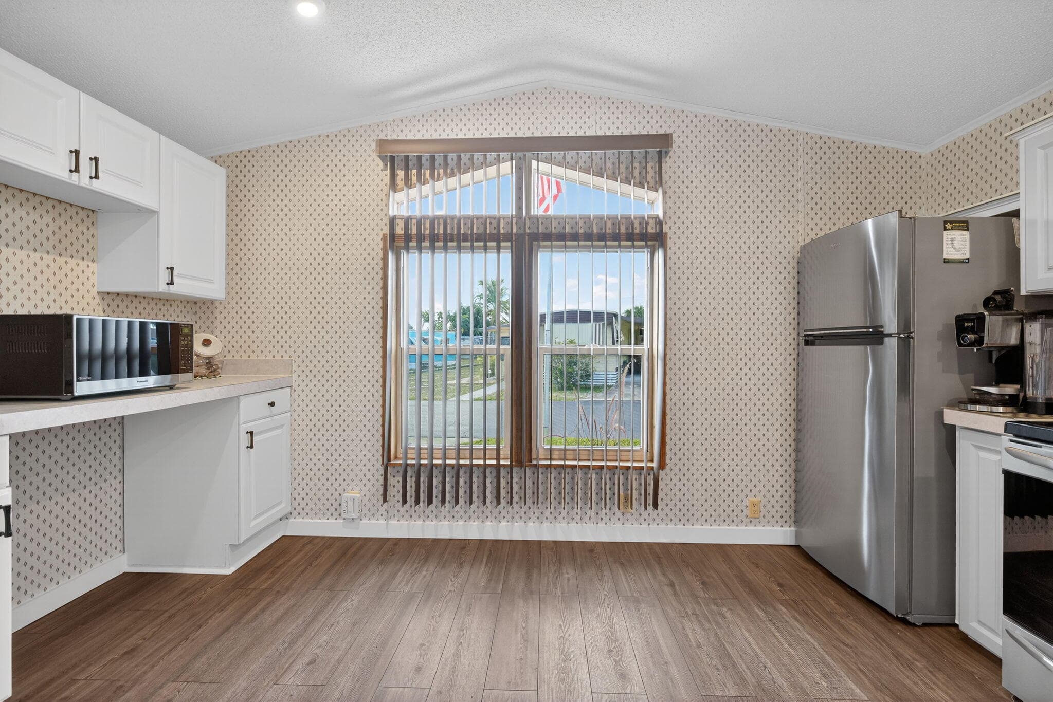 11055 SE Federal Highway 61, Hobe Sound, FL 33455 6