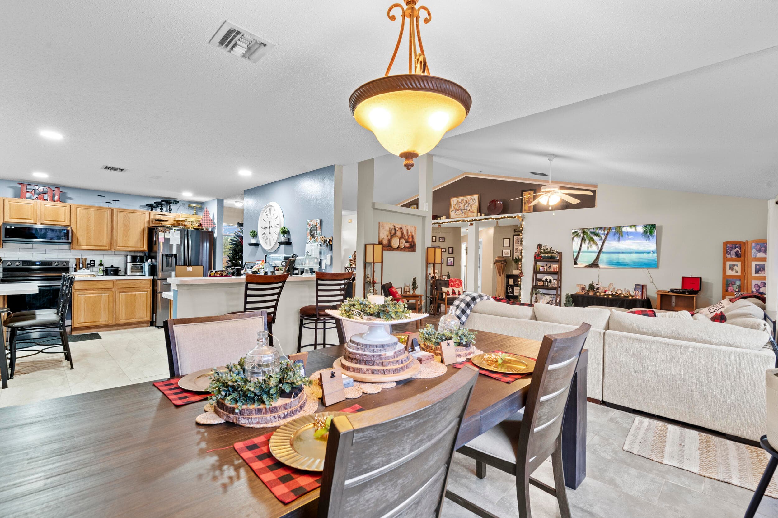 370 SW Tulip Boulevard, Port St. Lucie, FL 34953 19