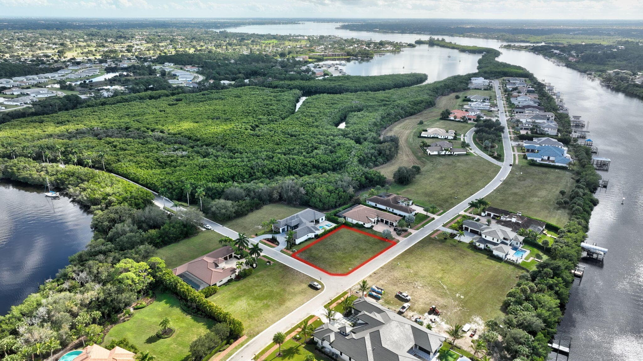 183 SE Via Terra Bella, Port St. Lucie, FL 34952 18
