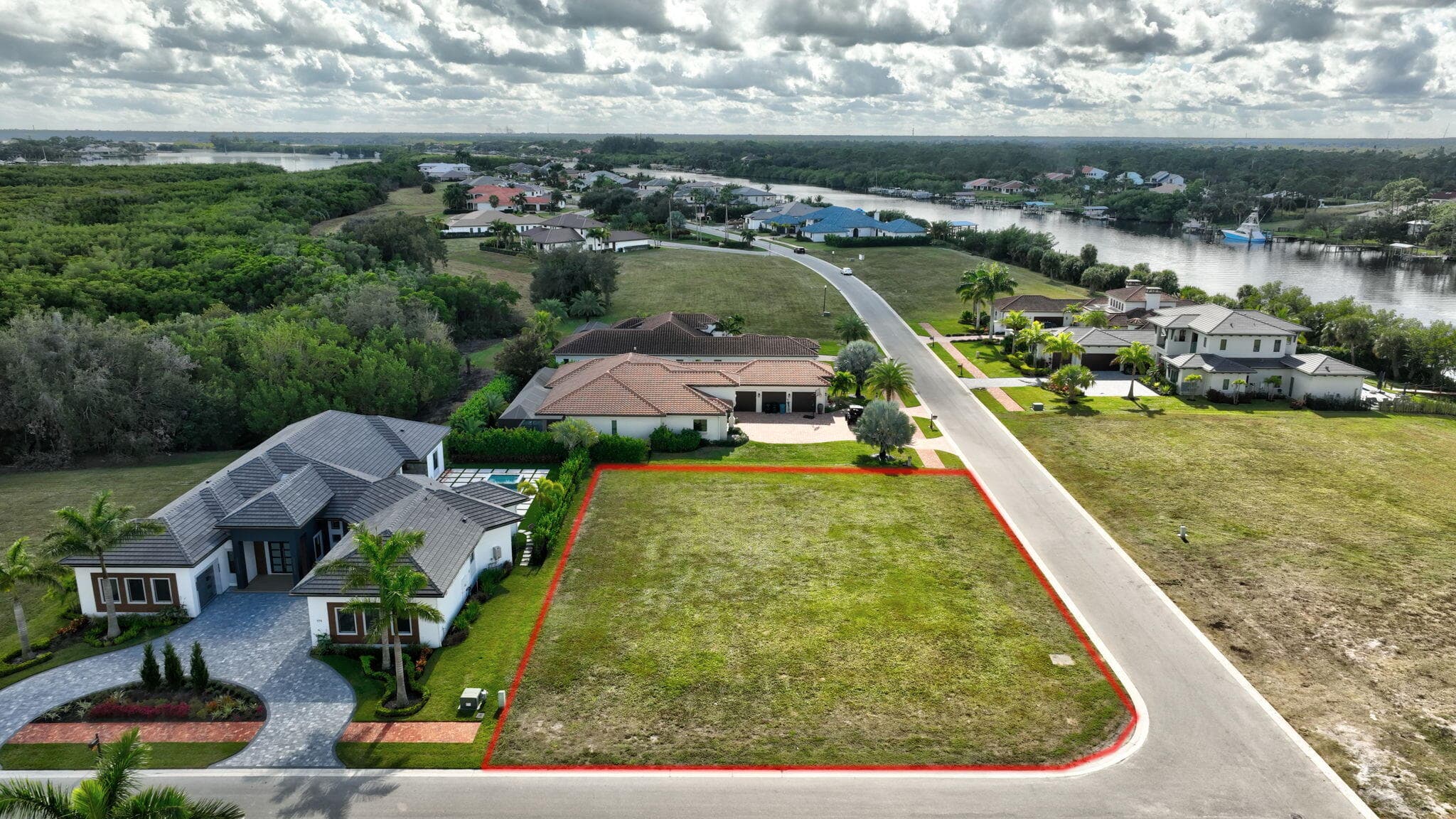183 SE Via Terra Bella, Port St. Lucie, FL 34952 24