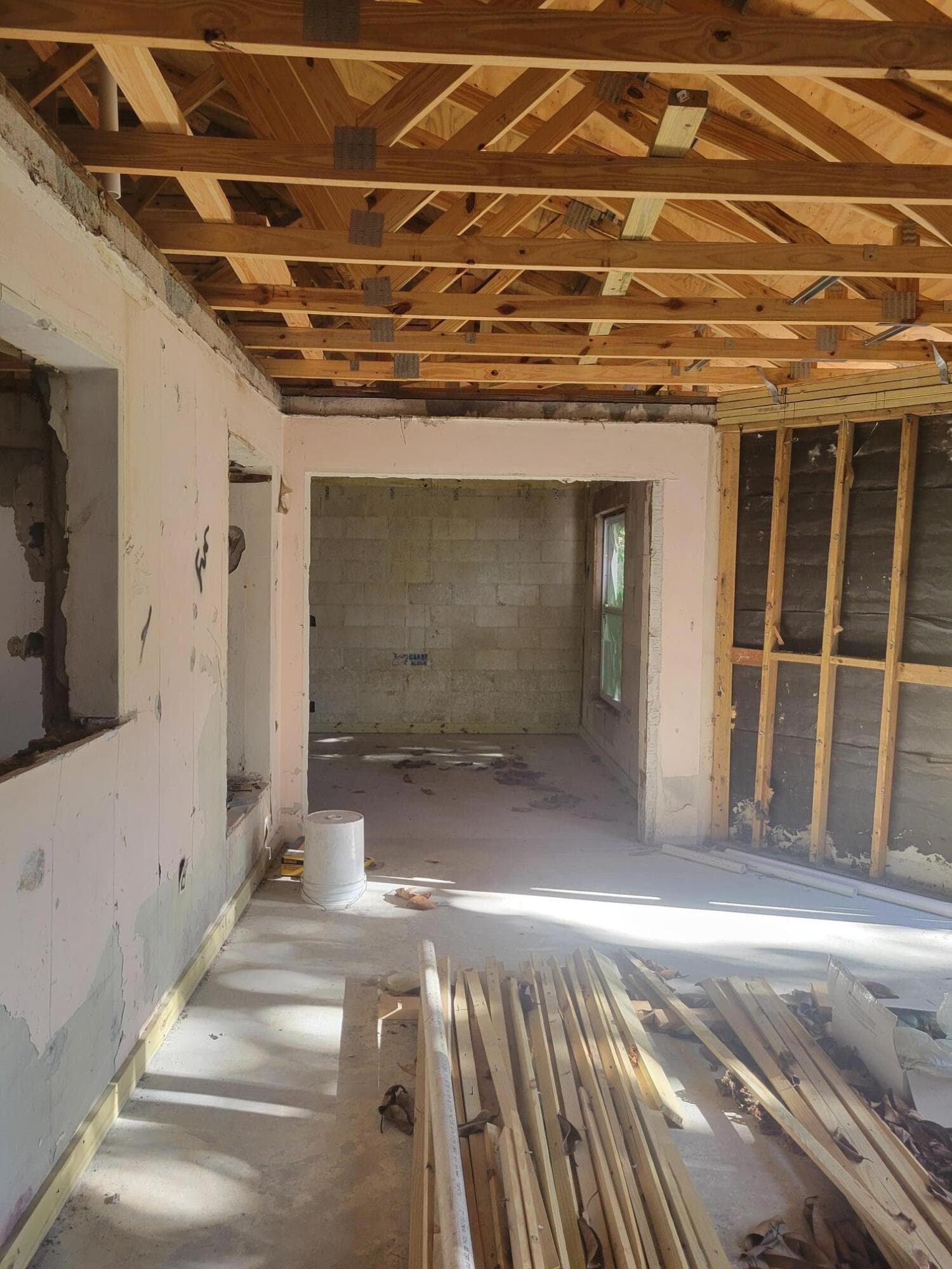 1817 Palm Boulevard, Melbourne, FL 32901 34