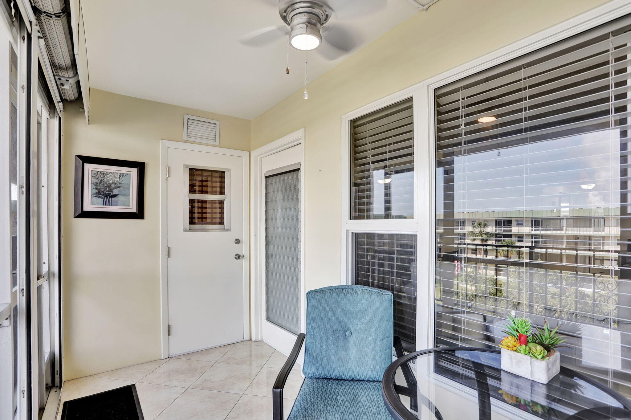 806 SE 7th Street 403, Deerfield Beach, FL 33441 2