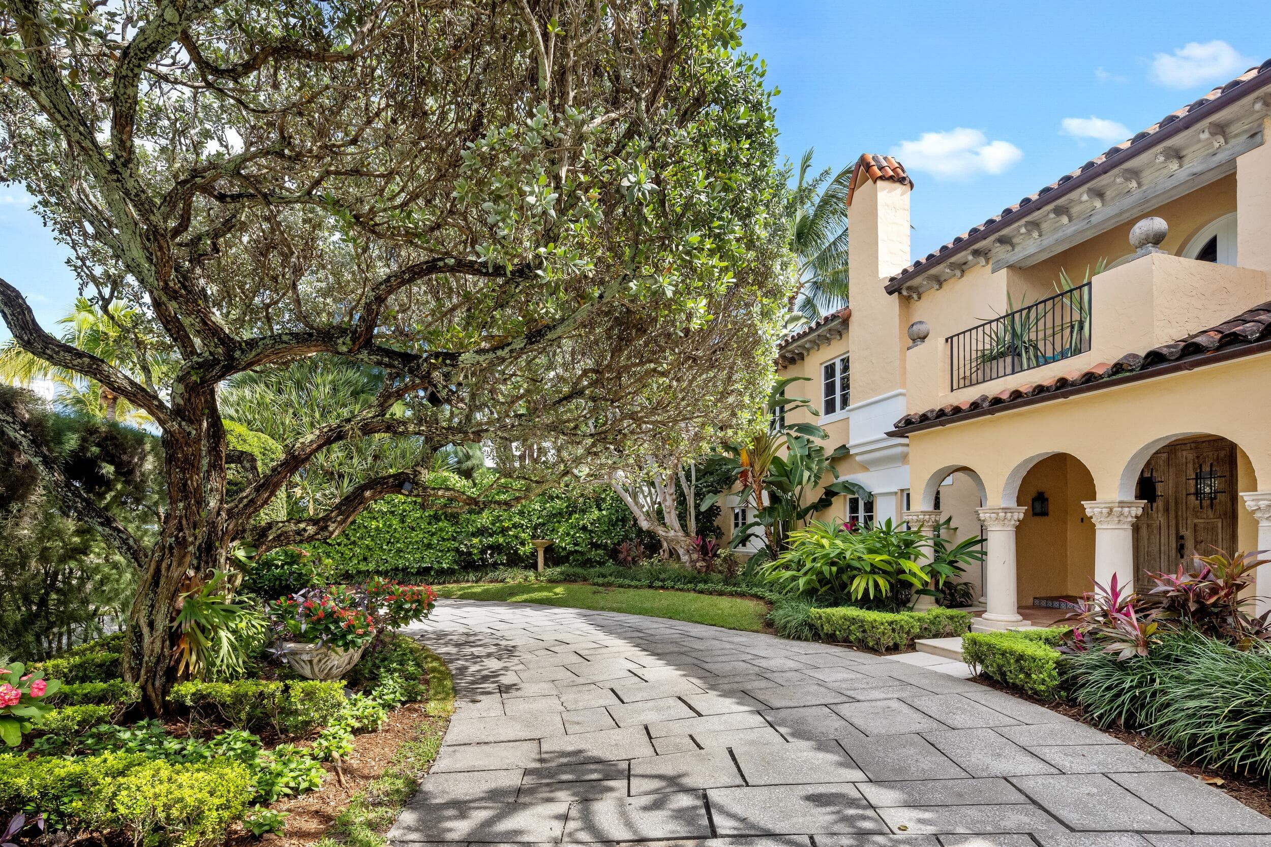 124 Brazilian Avenue, Palm Beach, FL 33480 42