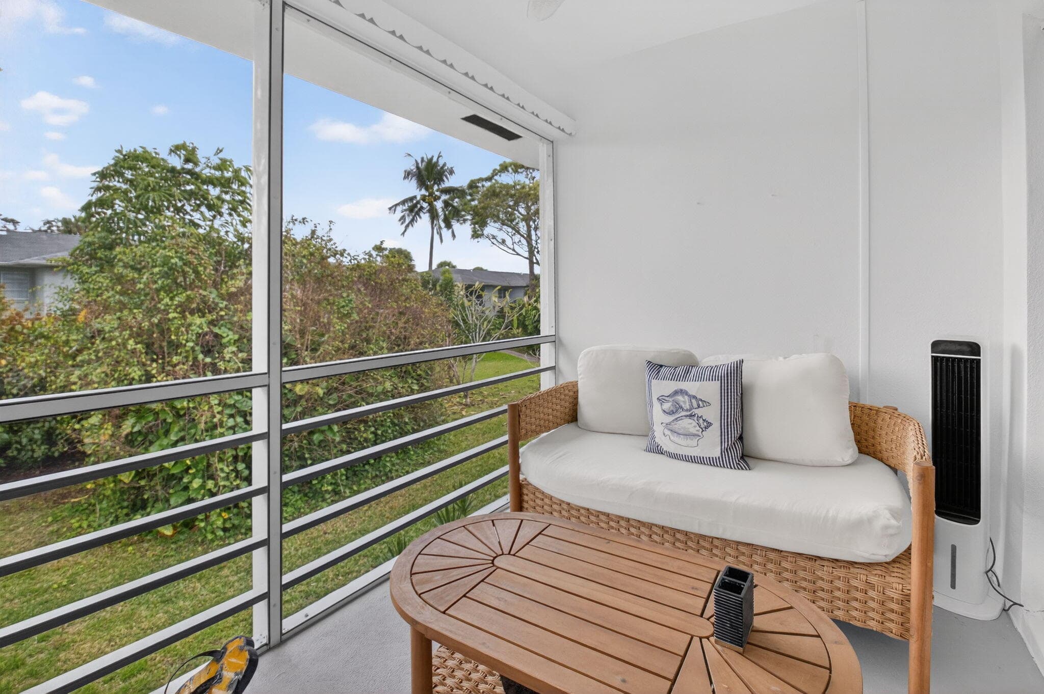 2340 SW 22 Avenue 312, Delray Beach, FL 33445 29