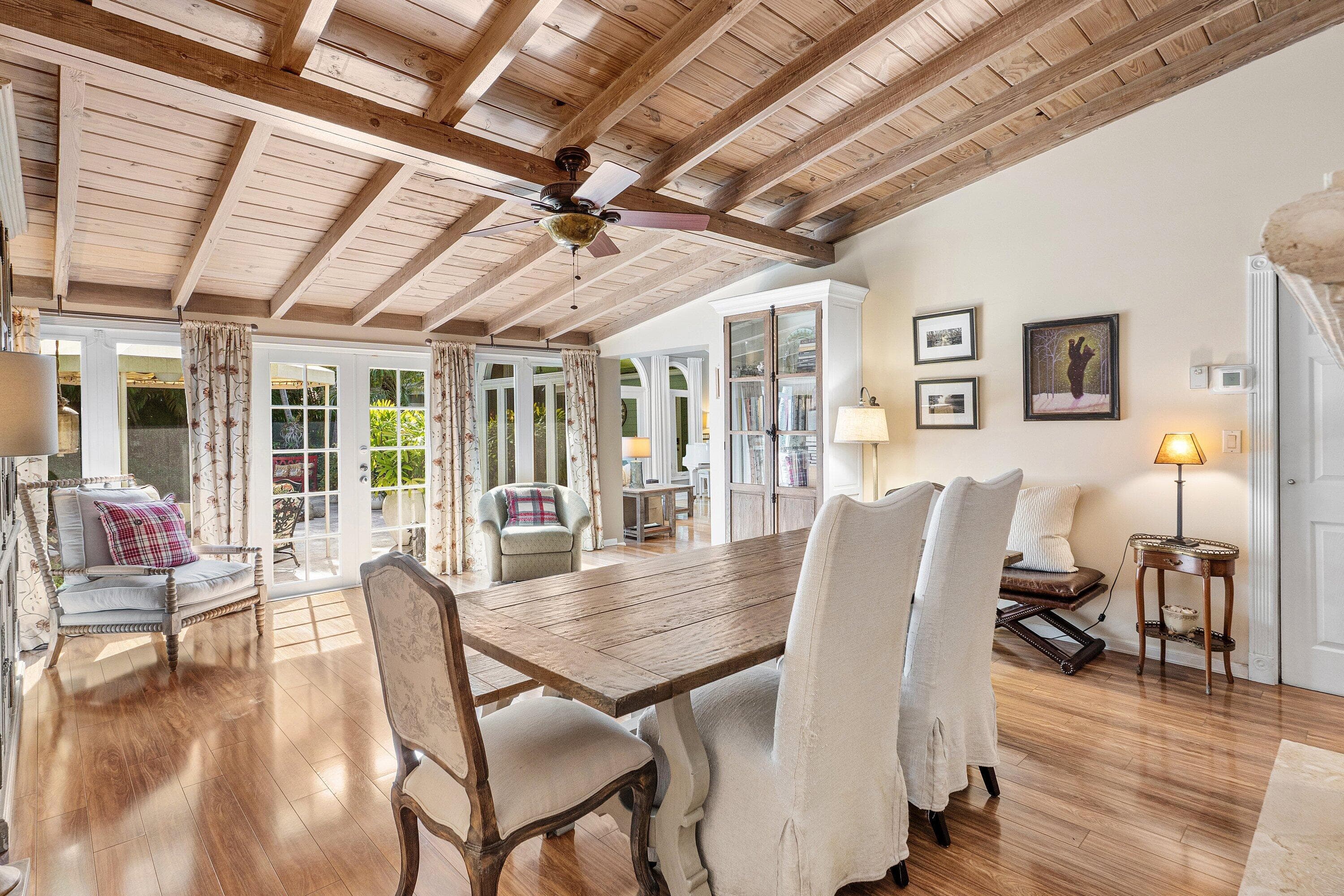 802 NE 2nd Street, Delray Beach, FL 33483 24