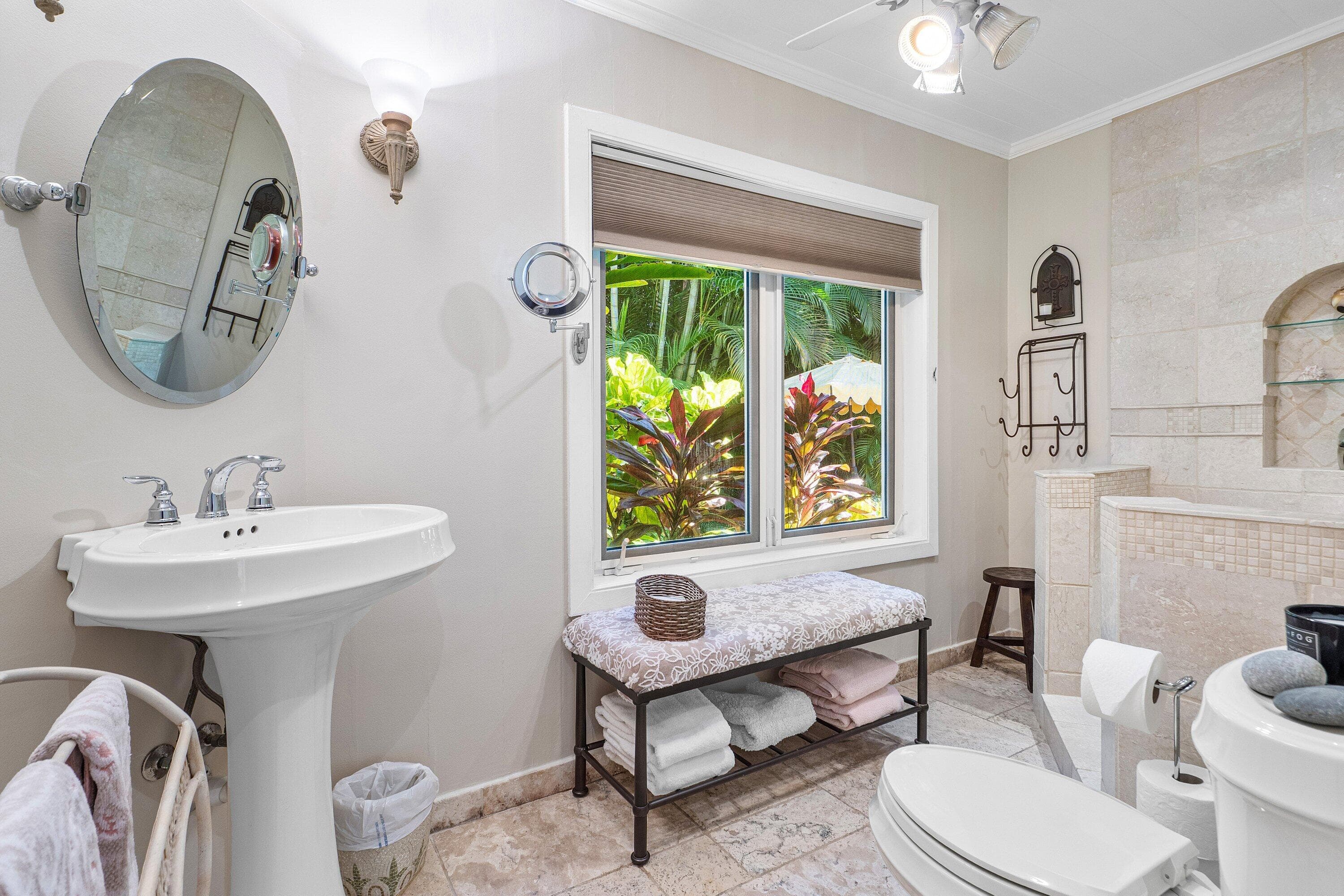 802 NE 2nd Street, Delray Beach, FL 33483 35