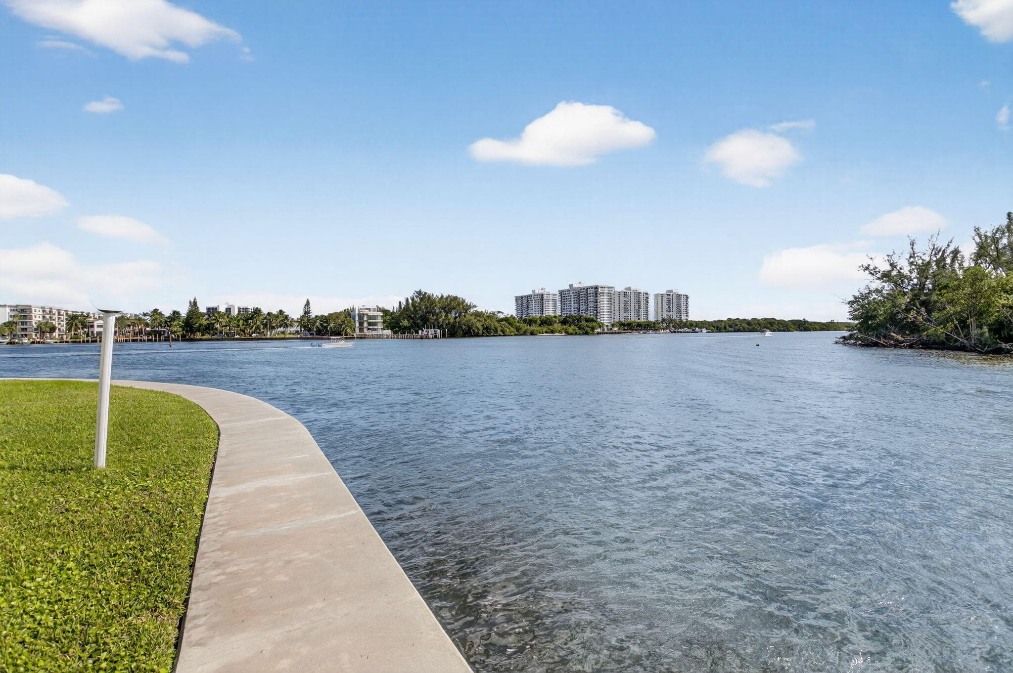 711 NE Harbour Terrace 3120, Boca Raton, FL 33431 40