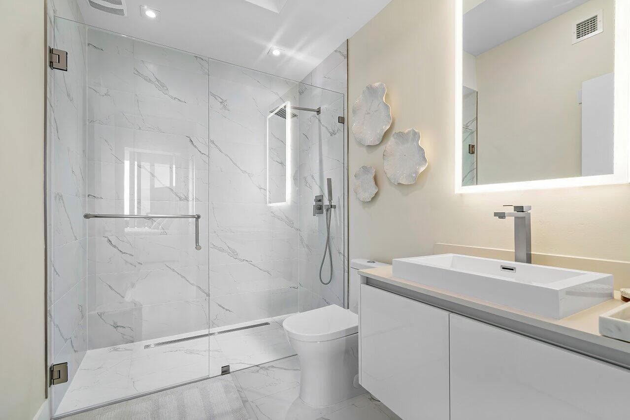 3100 N Ocean Drive H1602, Singer Island, FL 33404 21