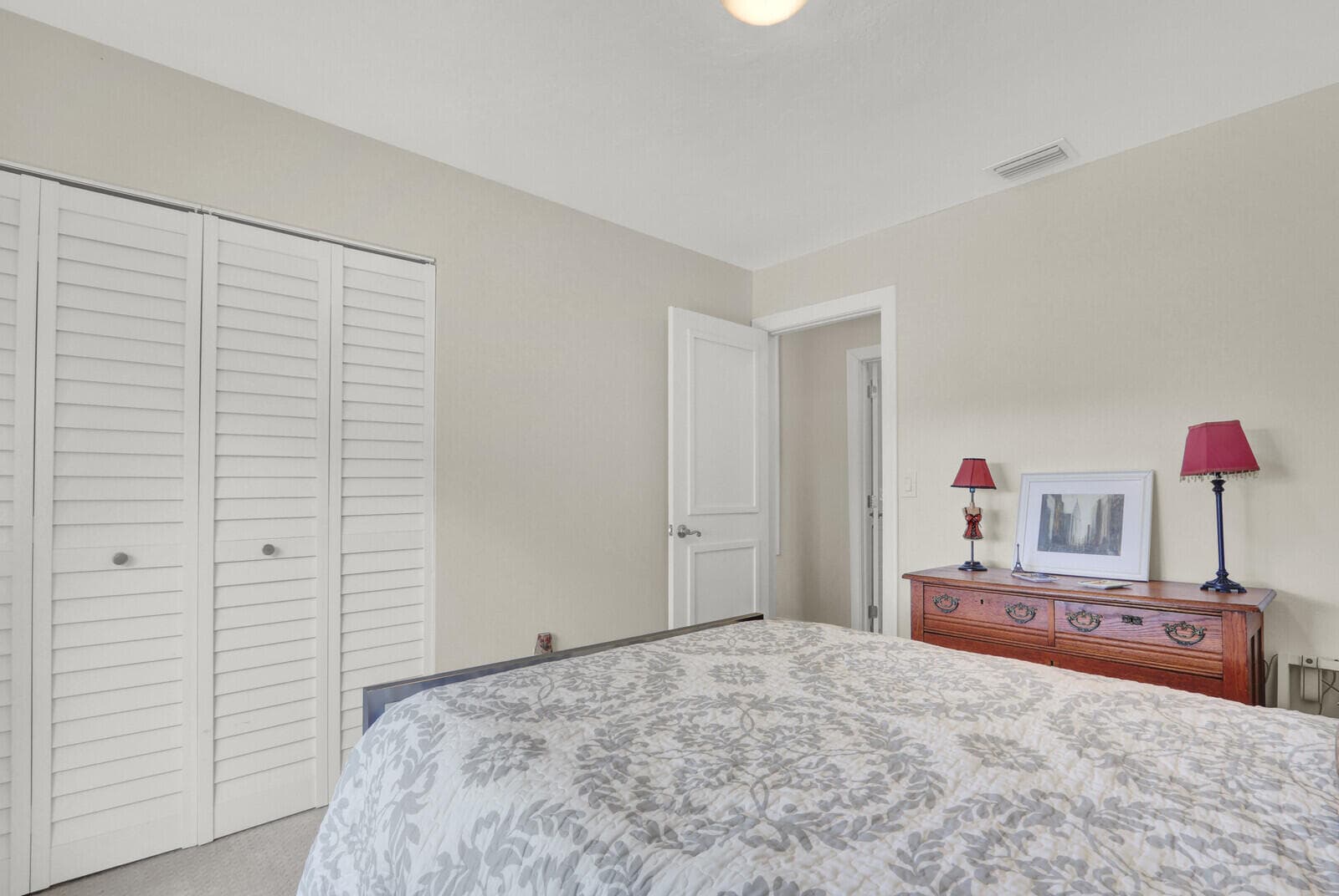 3060 SE Darien Road, Port St. Lucie, FL 34952 24