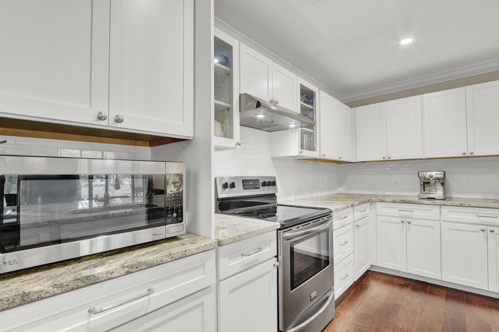 3060 SE Darien Road, Port St. Lucie, FL 34952 8
