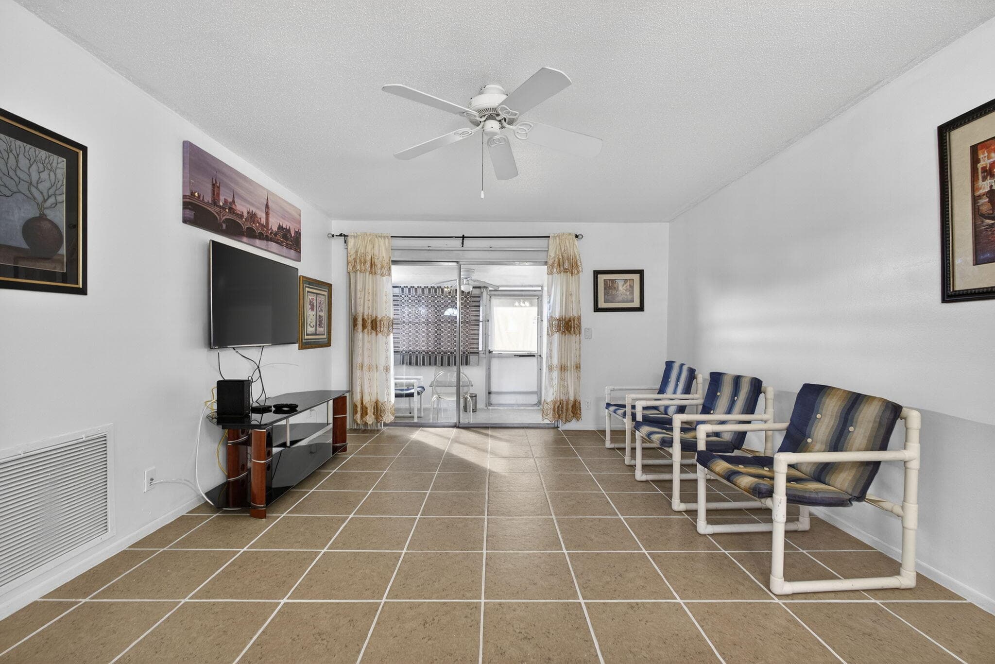 2833 Crosley Drive W C, West Palm Beach, FL 33415 9