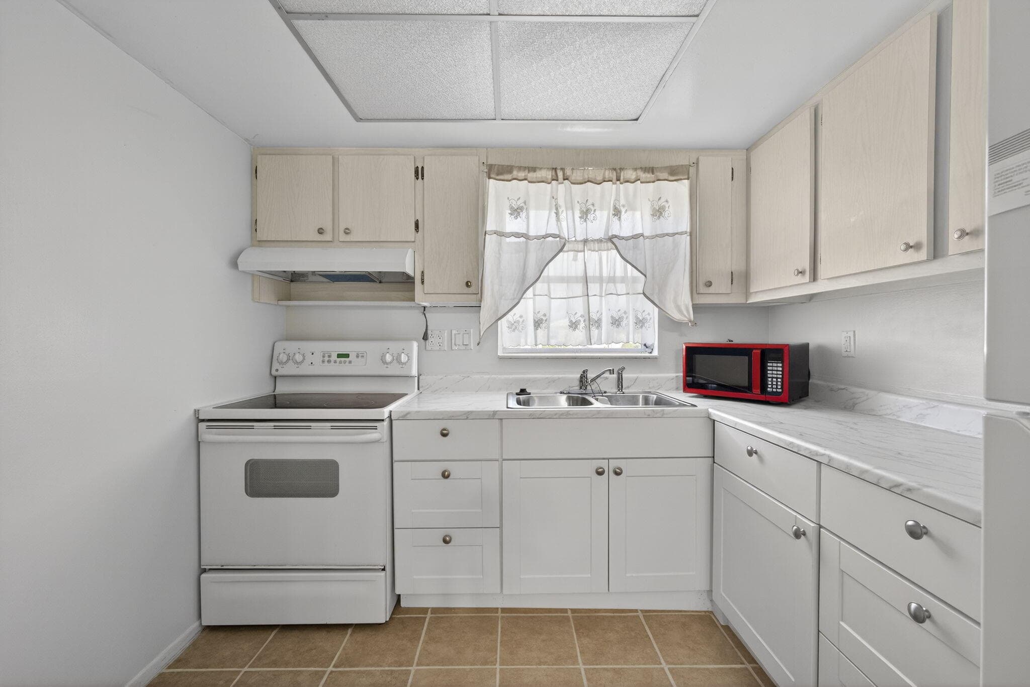 2833 Crosley Drive W C, West Palm Beach, FL 33415 13