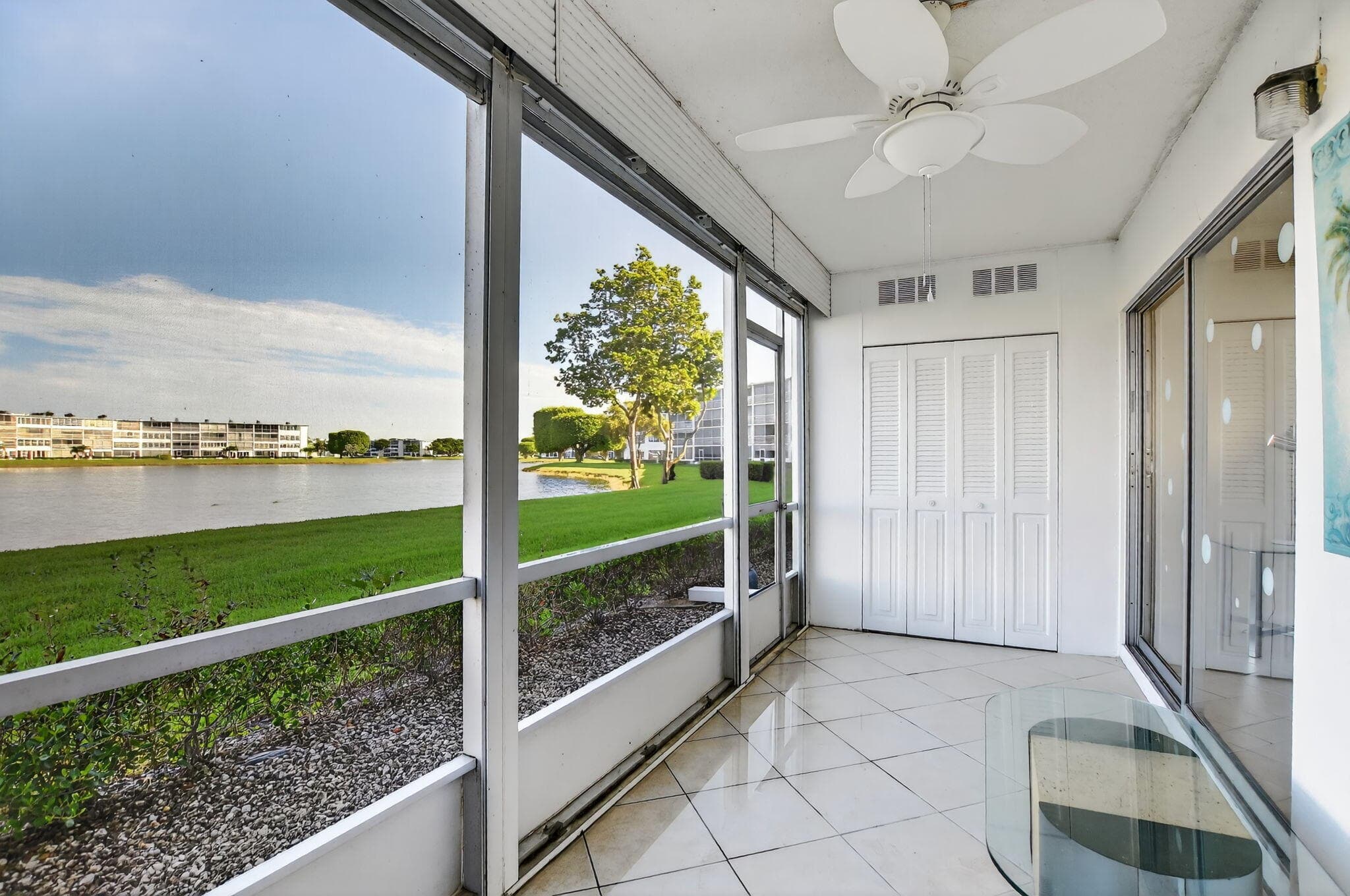 1090 Guildford E 1090, Boca Raton, FL 33434 31