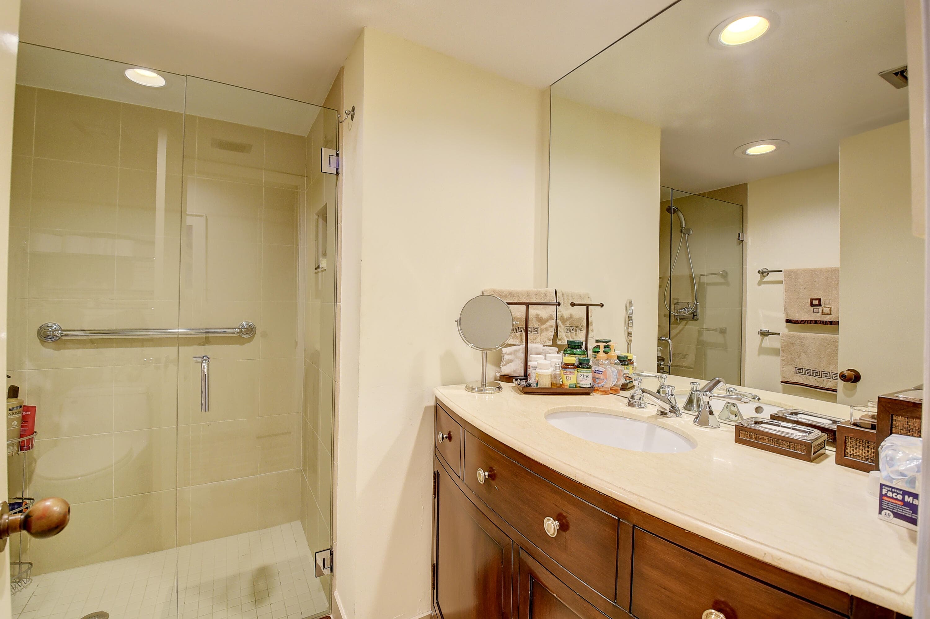 19550 Sawgrass Drive 2102, Boca Raton, FL 33434 20