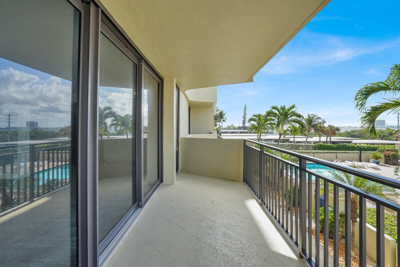 5460 N Ocean Drive 1d, Singer Island, FL 33404 41