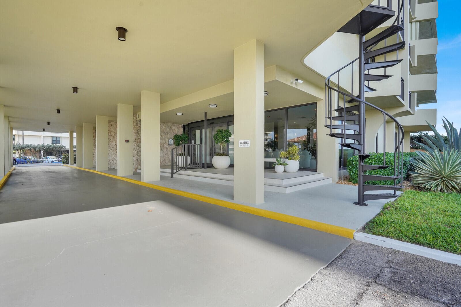 5460 N Ocean Drive 1d, Singer Island, FL 33404 49