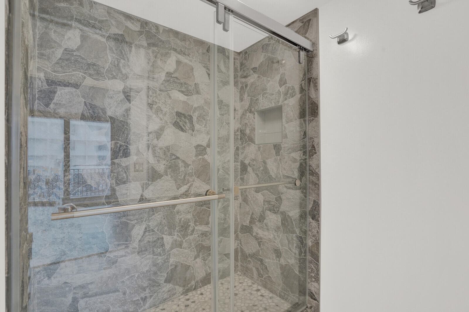 5460 N Ocean Drive 1d, Singer Island, FL 33404 33