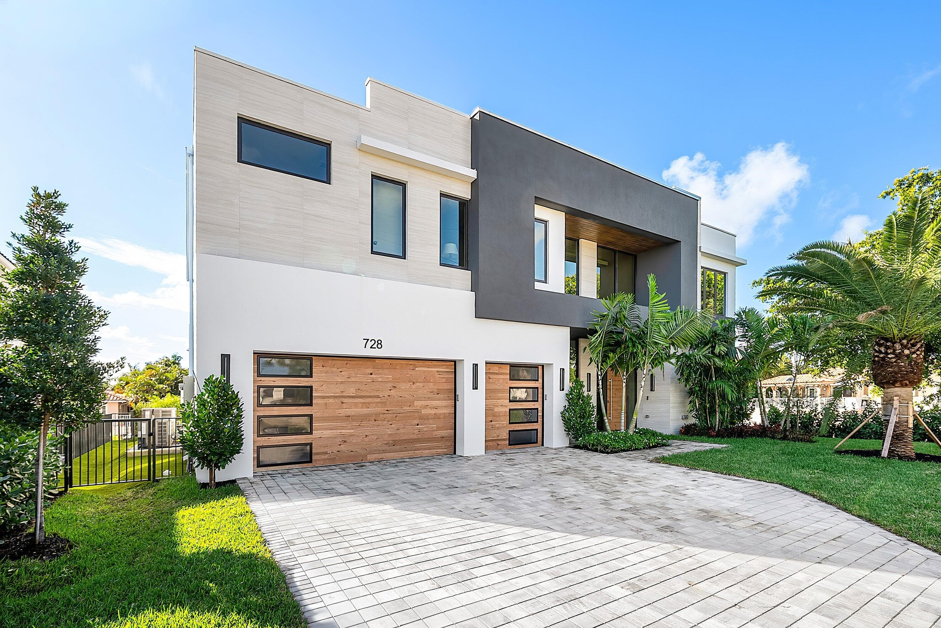 728 Enfield Street, Boca Raton, FL 33487 2
