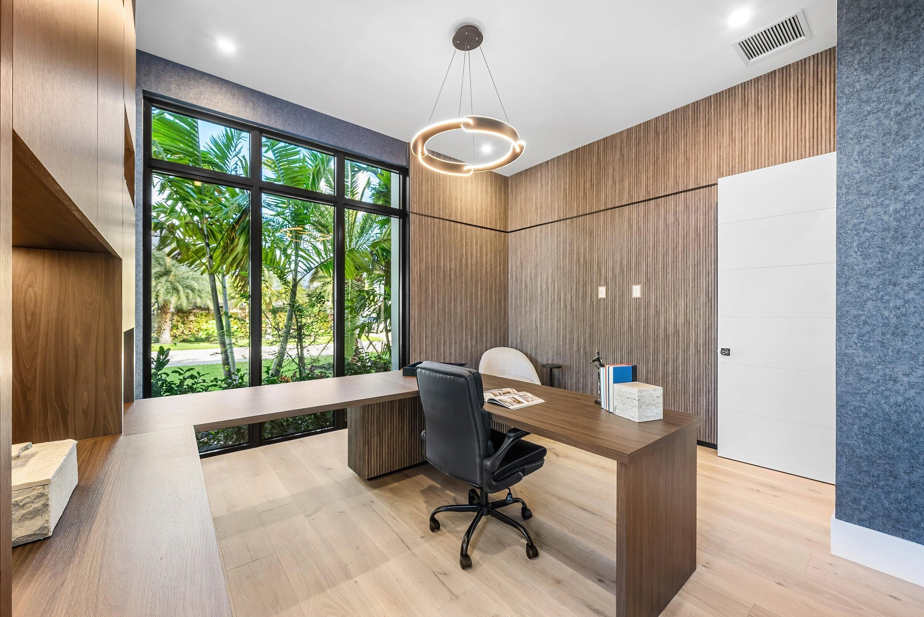 728 Enfield Street, Boca Raton, FL 33487 41