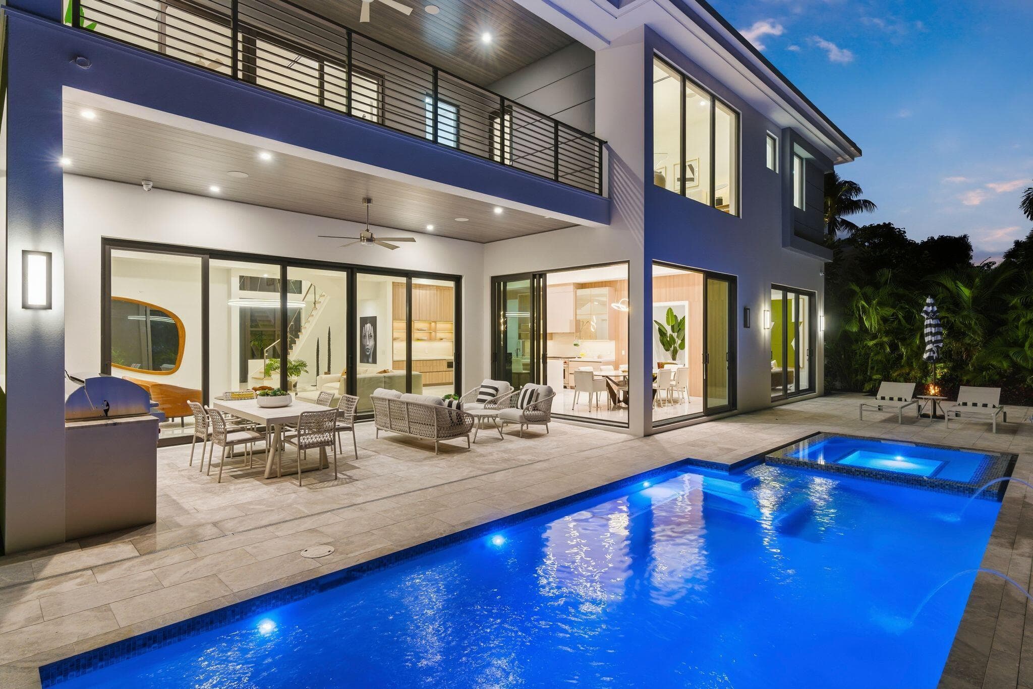 1050 NE 3rd Avenue, Boca Raton, FL 33432 24