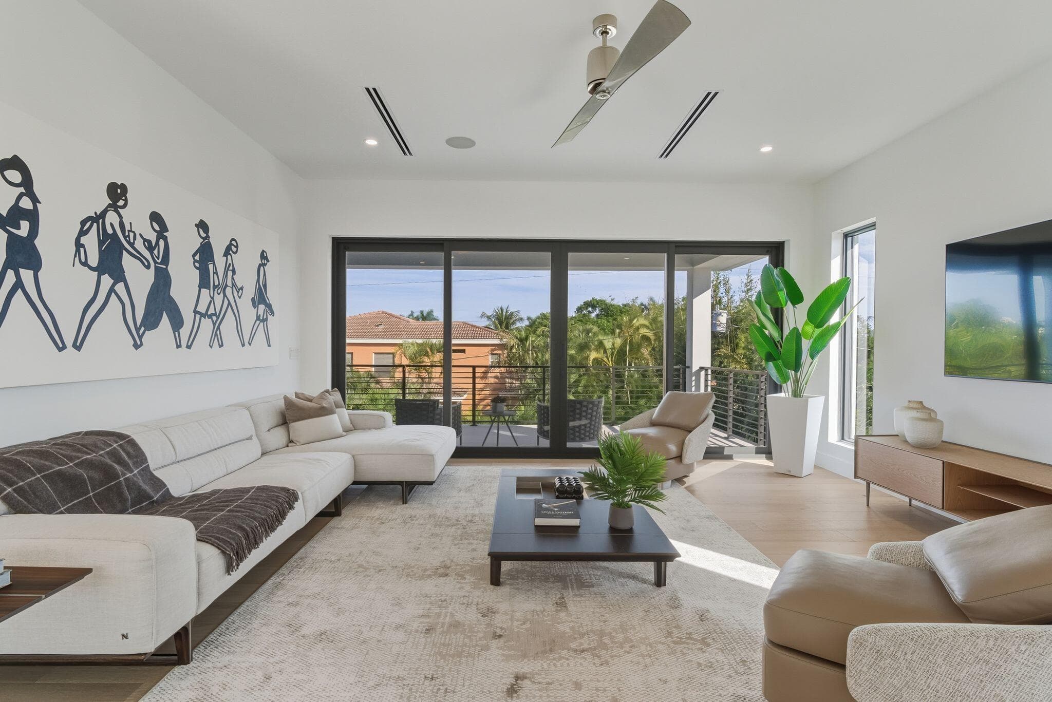 1050 NE 3rd Avenue, Boca Raton, FL 33432 52